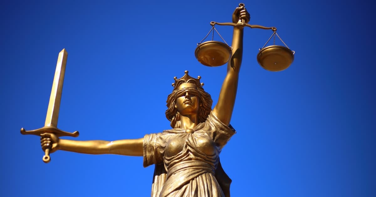 Hidden Legal Risks When Buying Plots Without Surveys