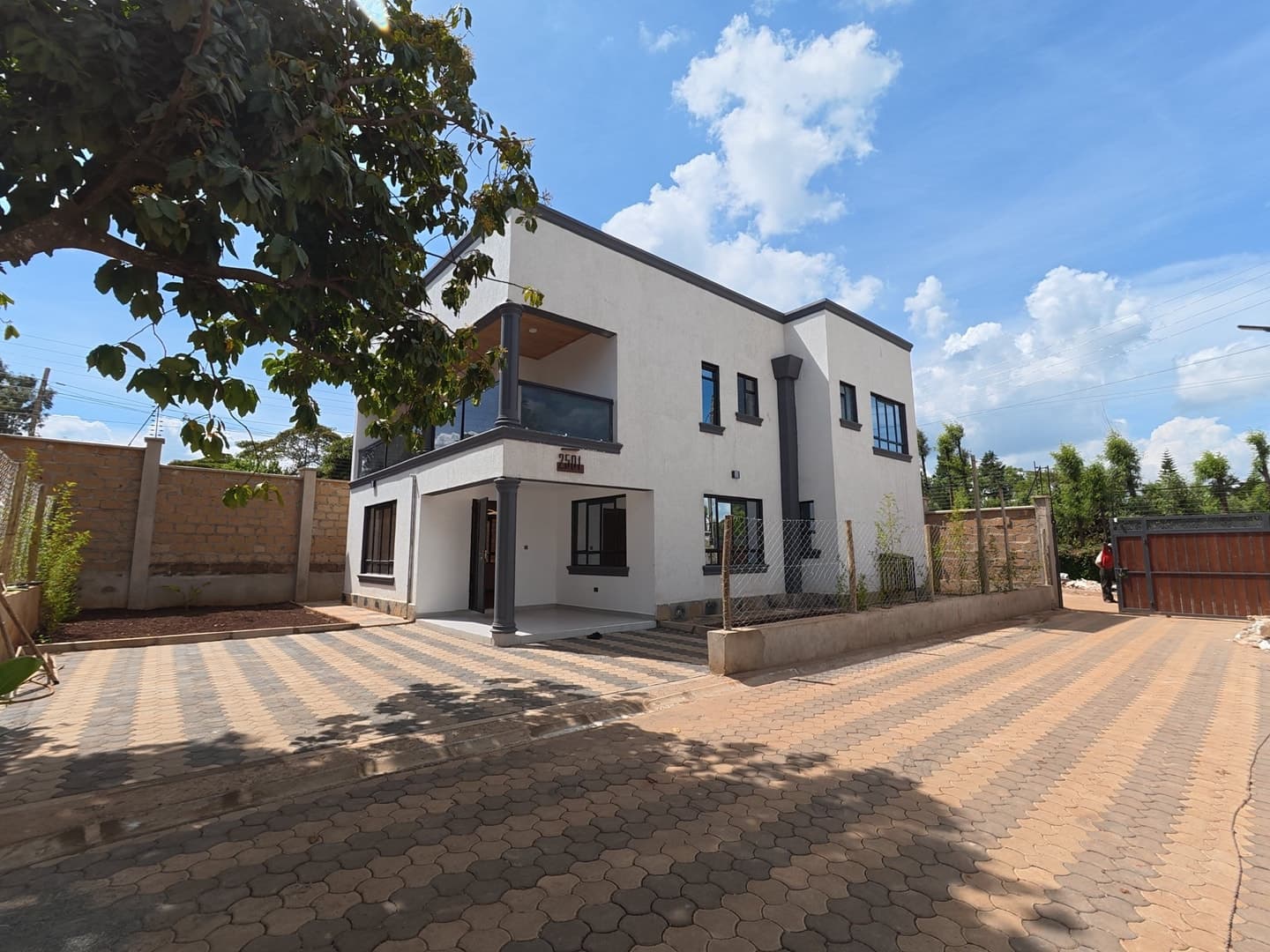 Property - Image 1