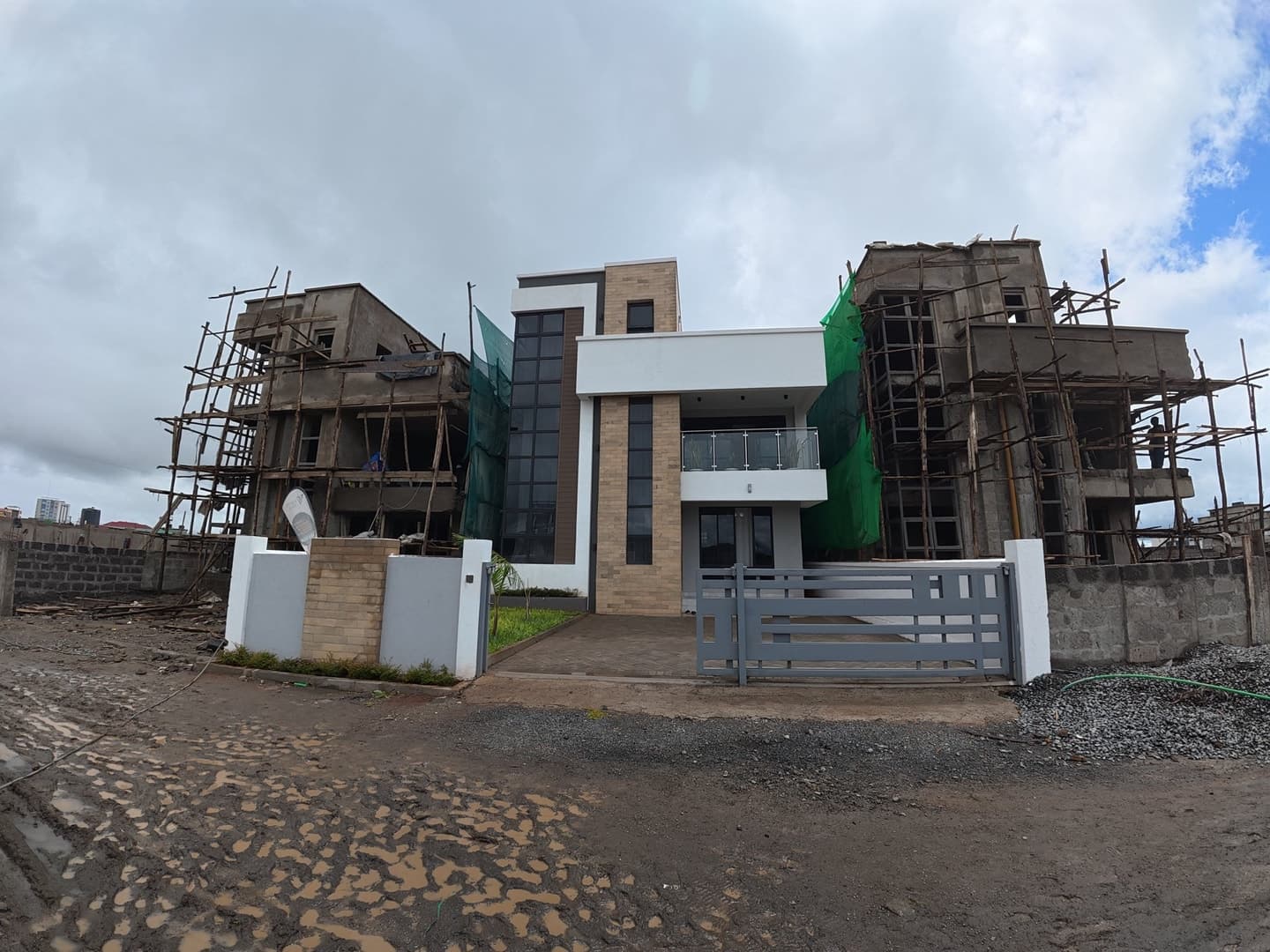 Property - Image 1