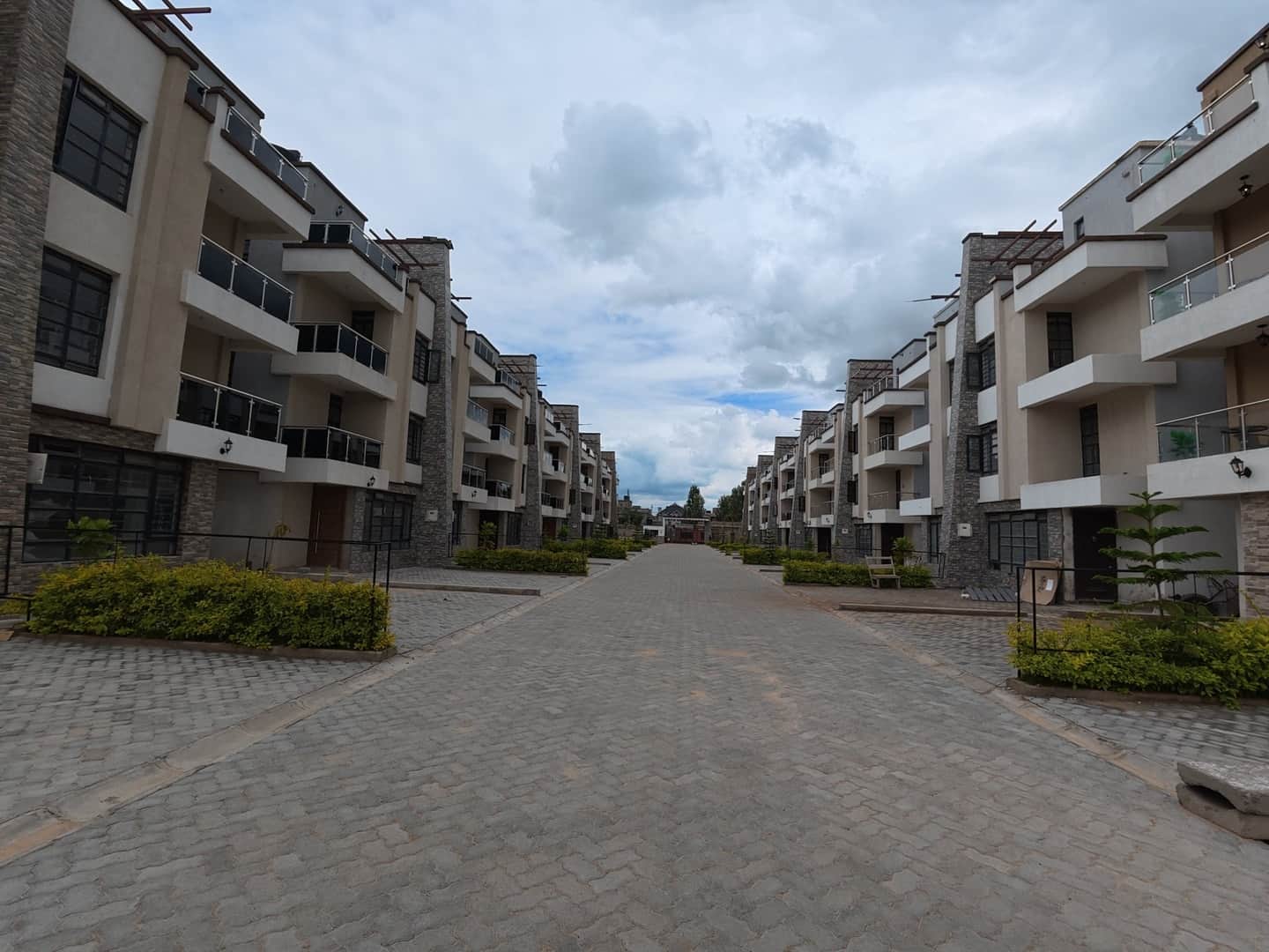 Luxury 4-Bedroom + DSQ Maisonette for Sale in Ruiru Kamakis – From KSh 15M