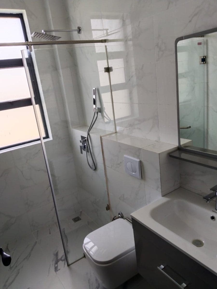 Property - Image 12