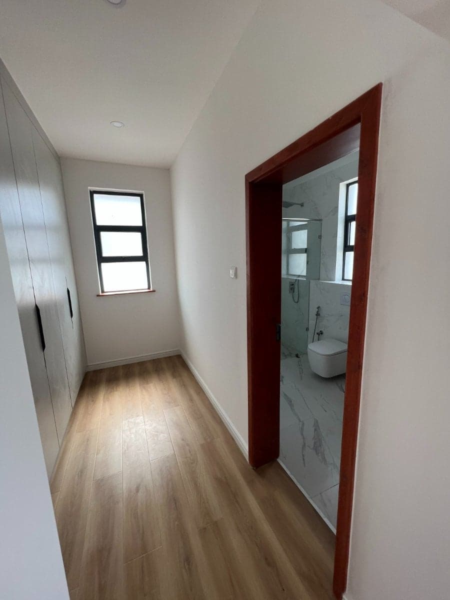 Property - Image 13
