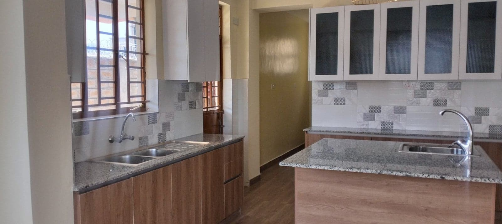 Property - Image 14