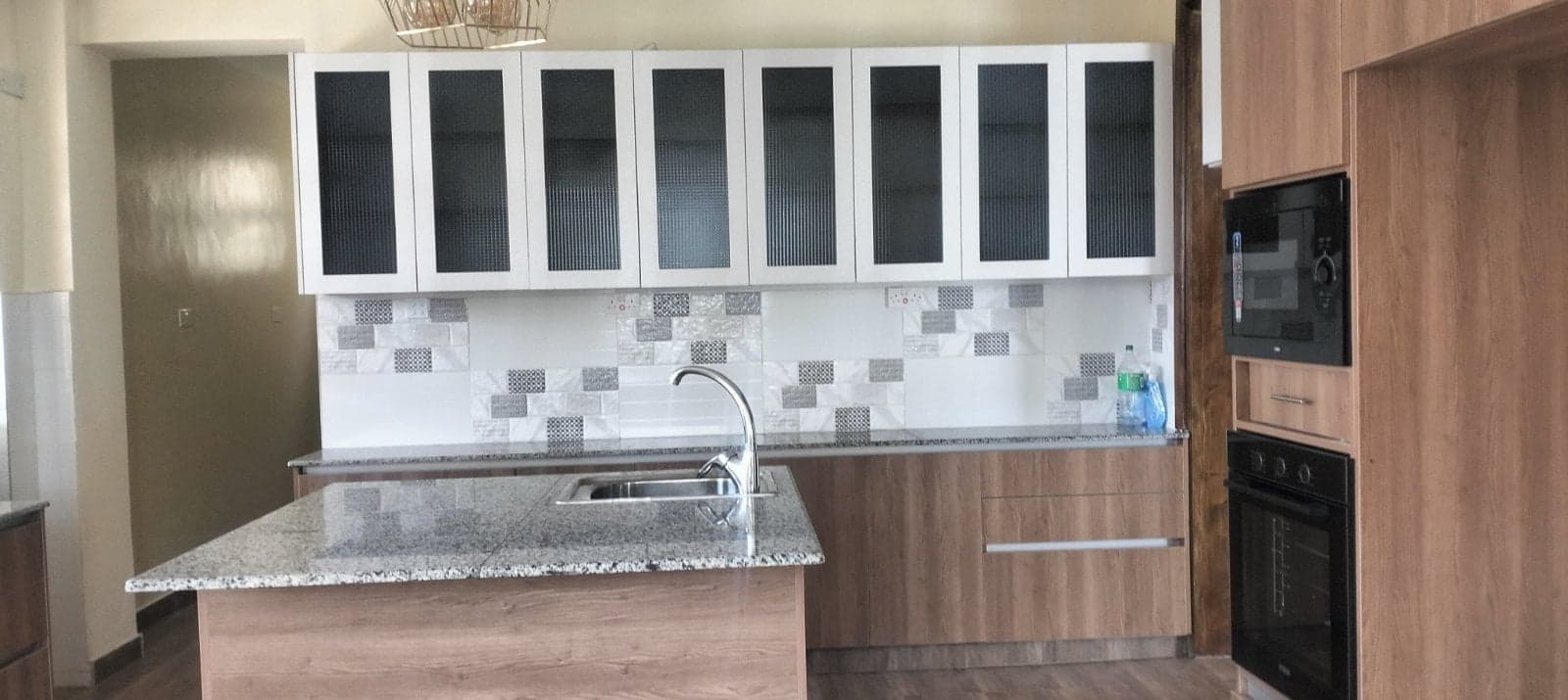 Property - Image 15