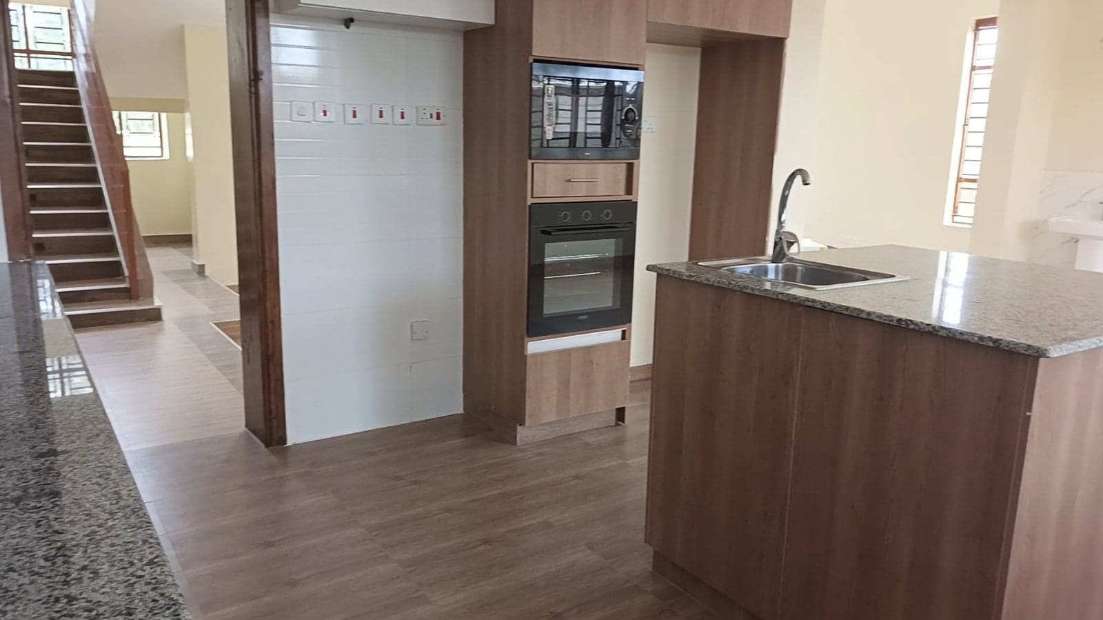 Property - Image 16