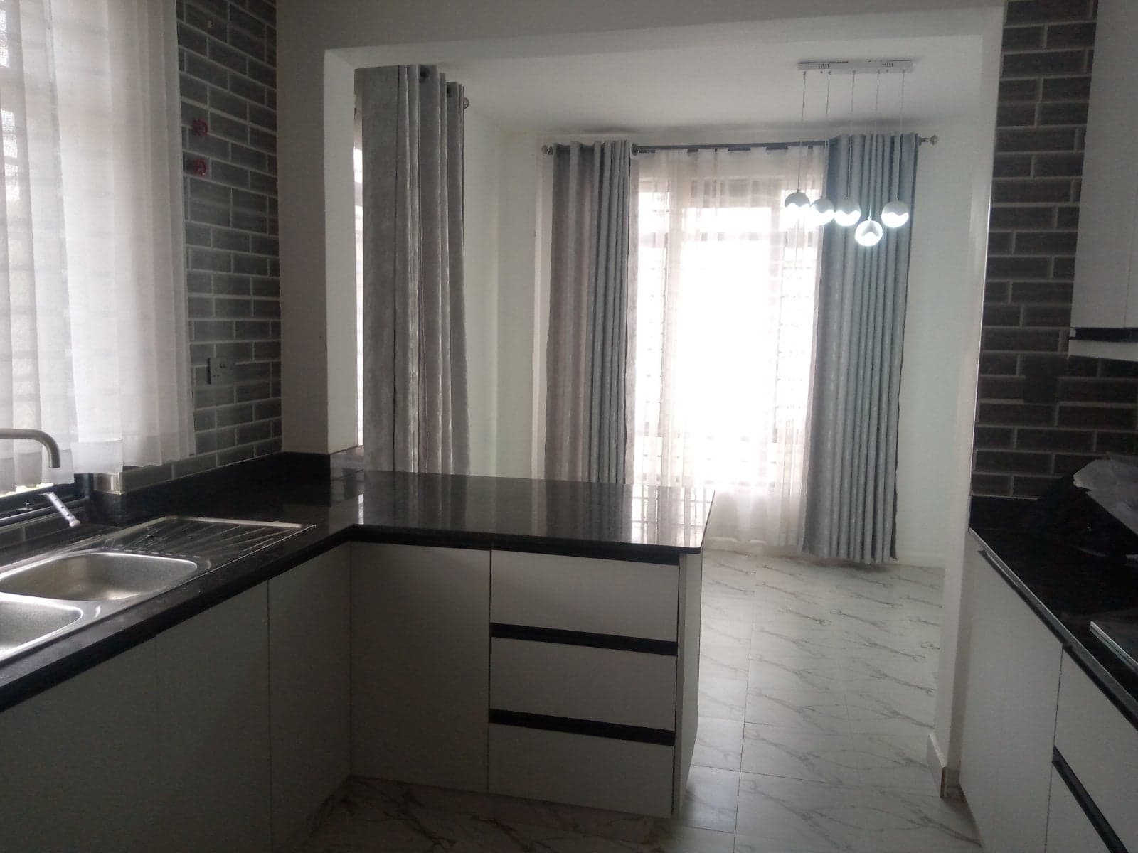 Property - Image 13