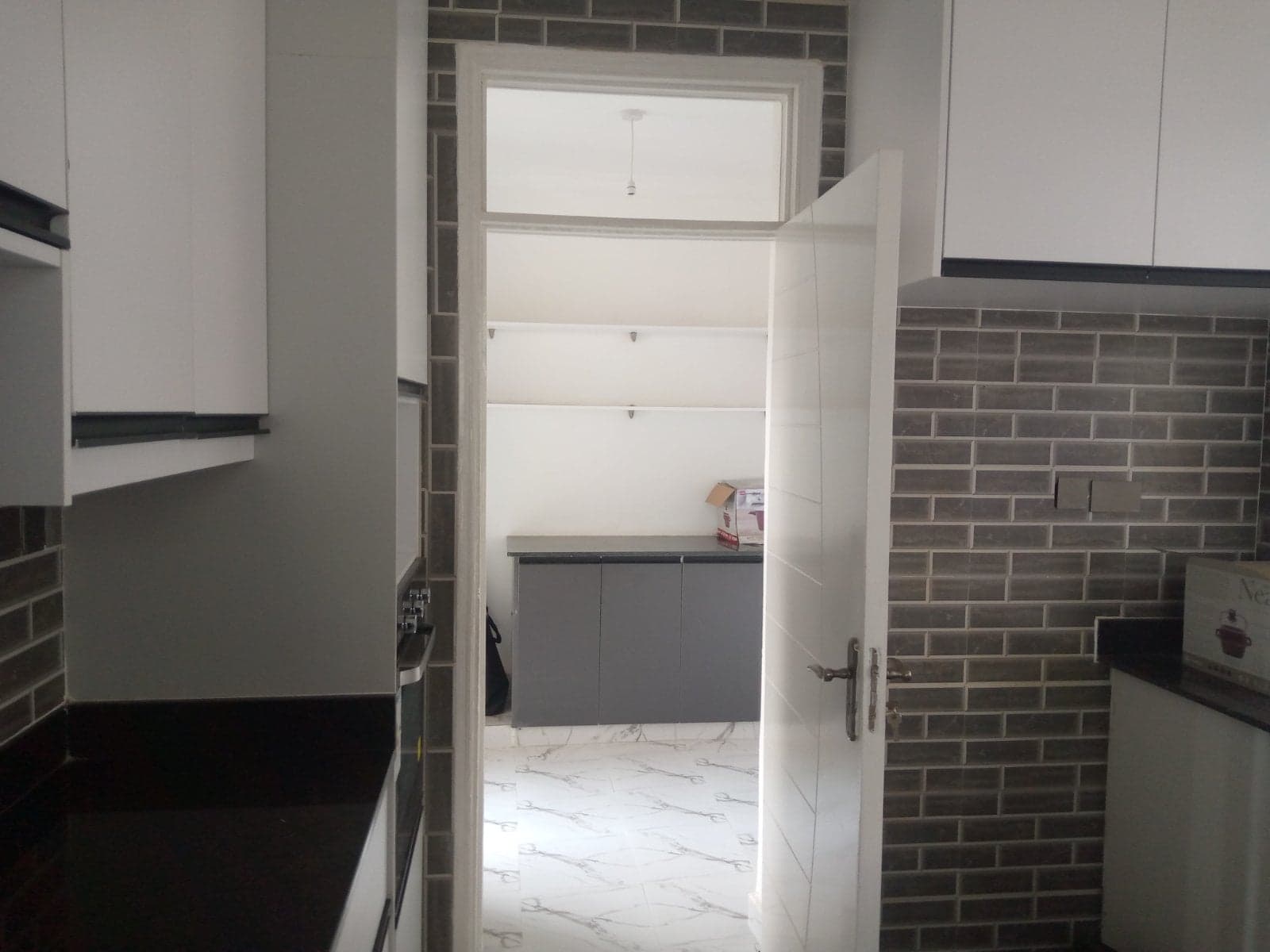 Property - Image 15