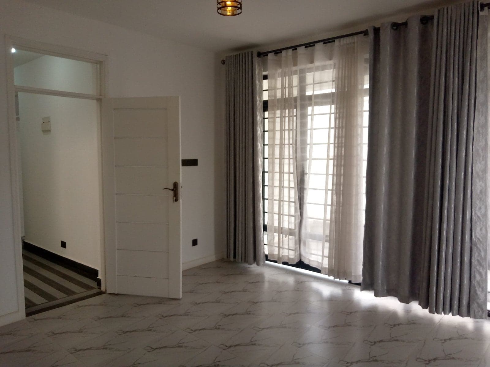 Property - Image 21