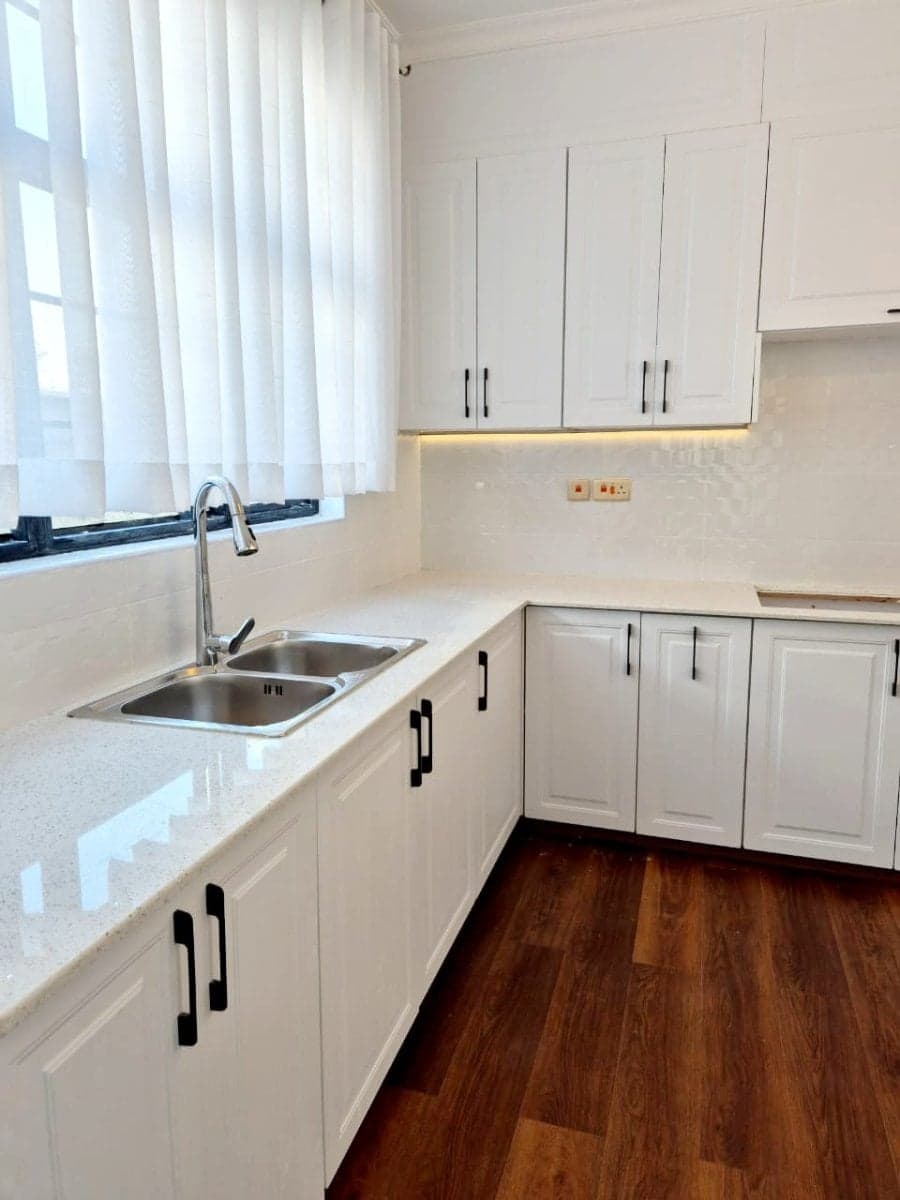 Property - Image 7