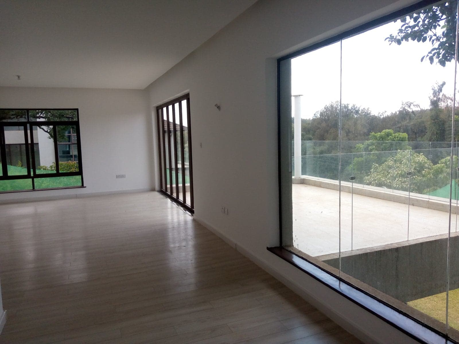 Property - Image 27