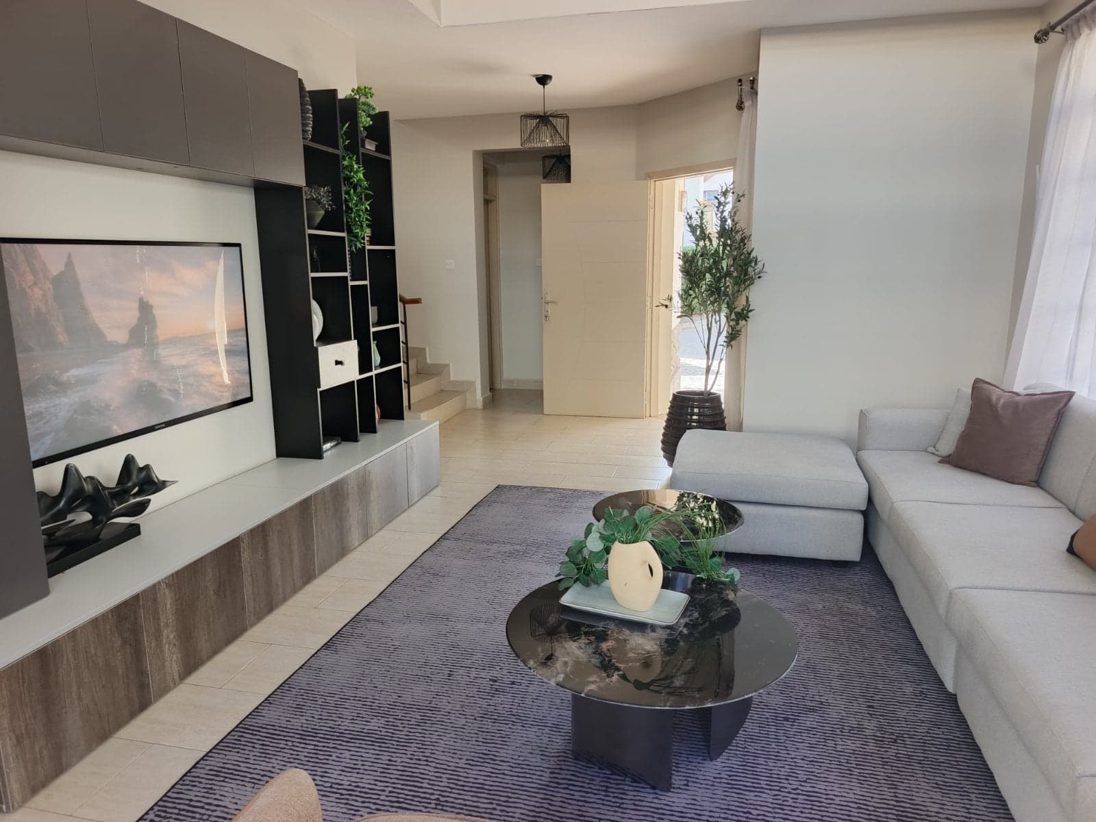 Property - Image 25
