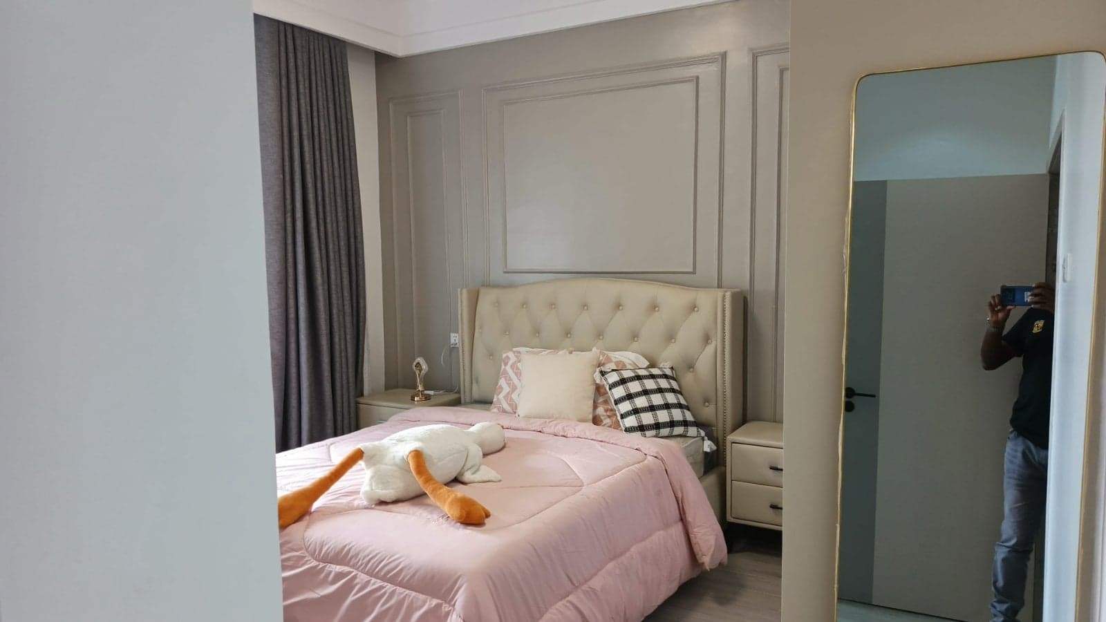 Property - Image 2