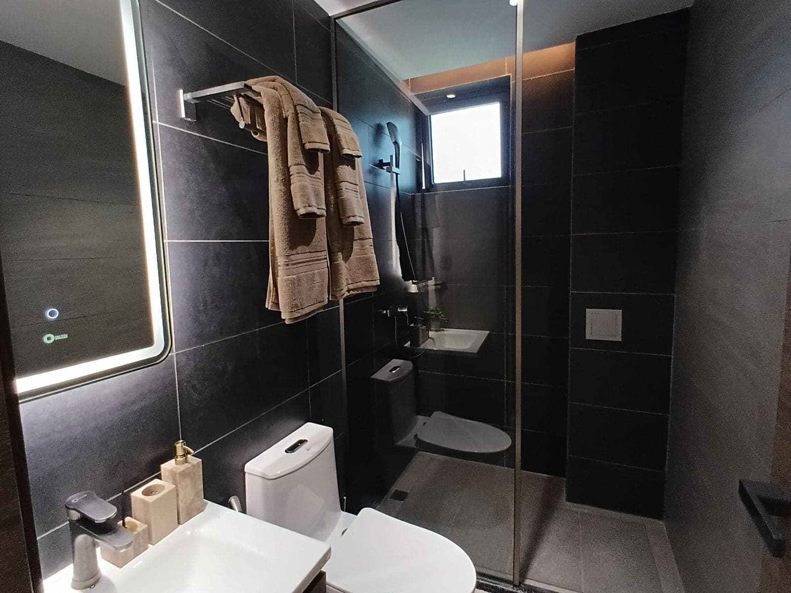 Property - Image 14