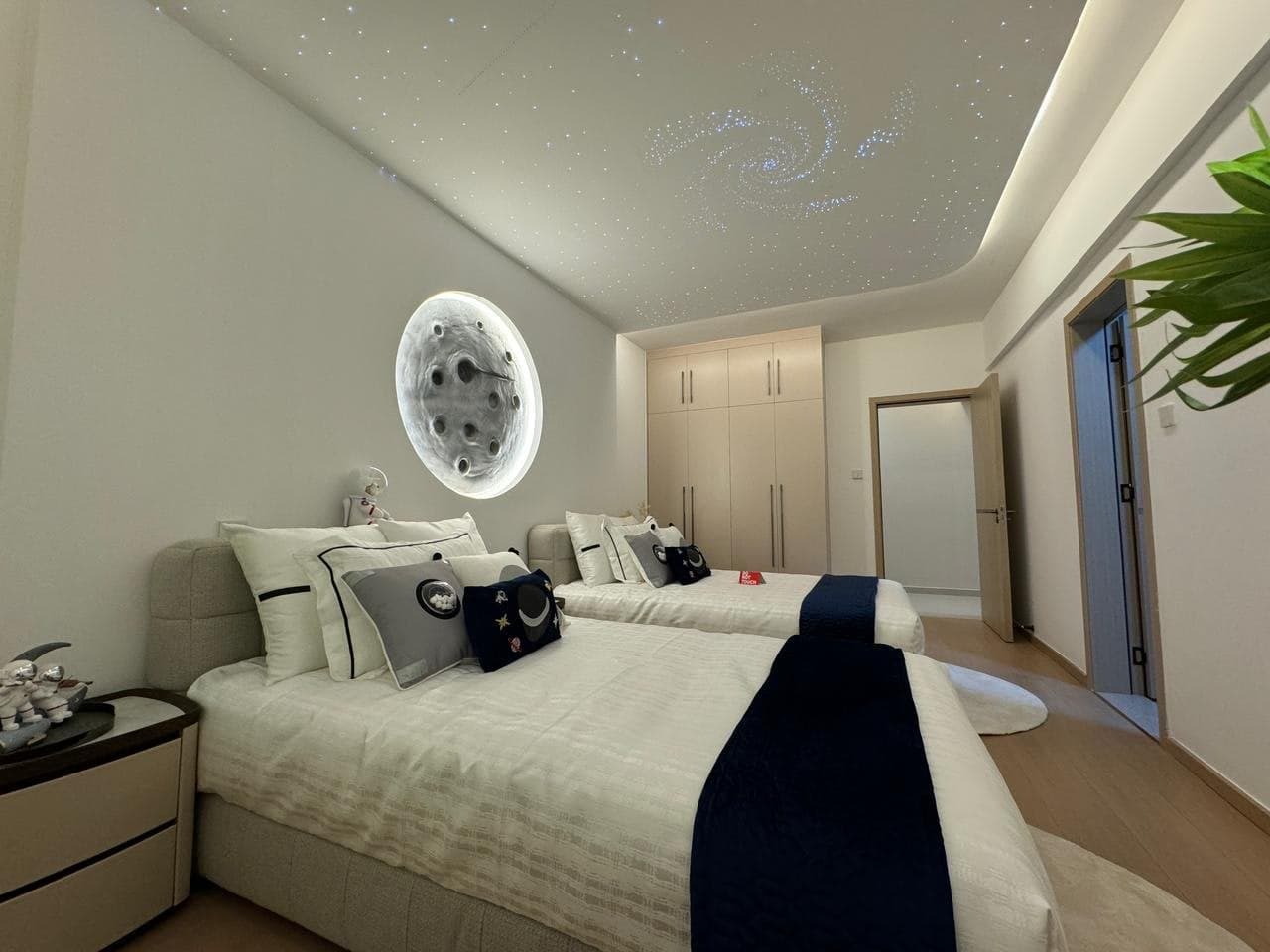 Property - Image 2