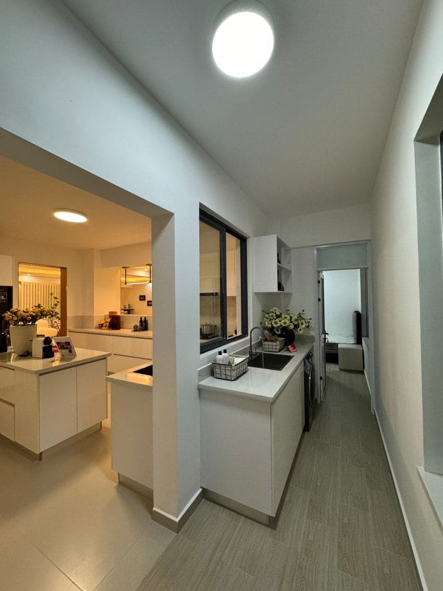 Property - Image 12