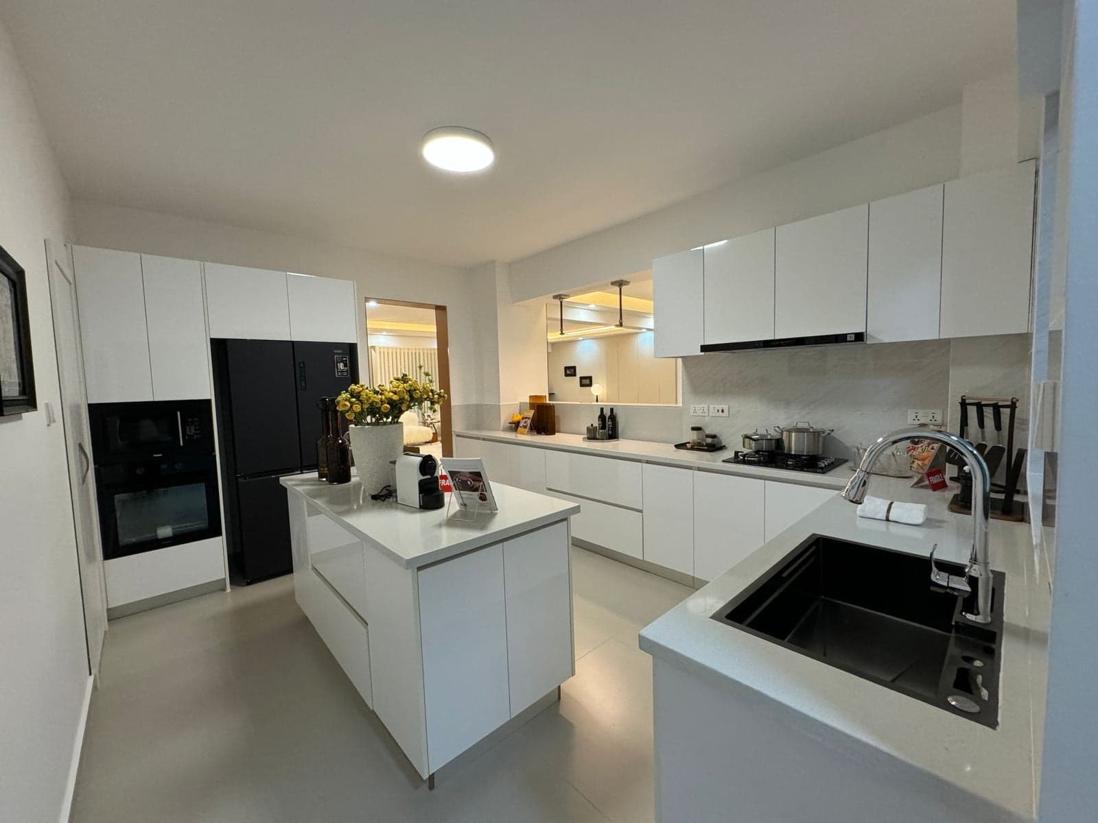 Property - Image 3