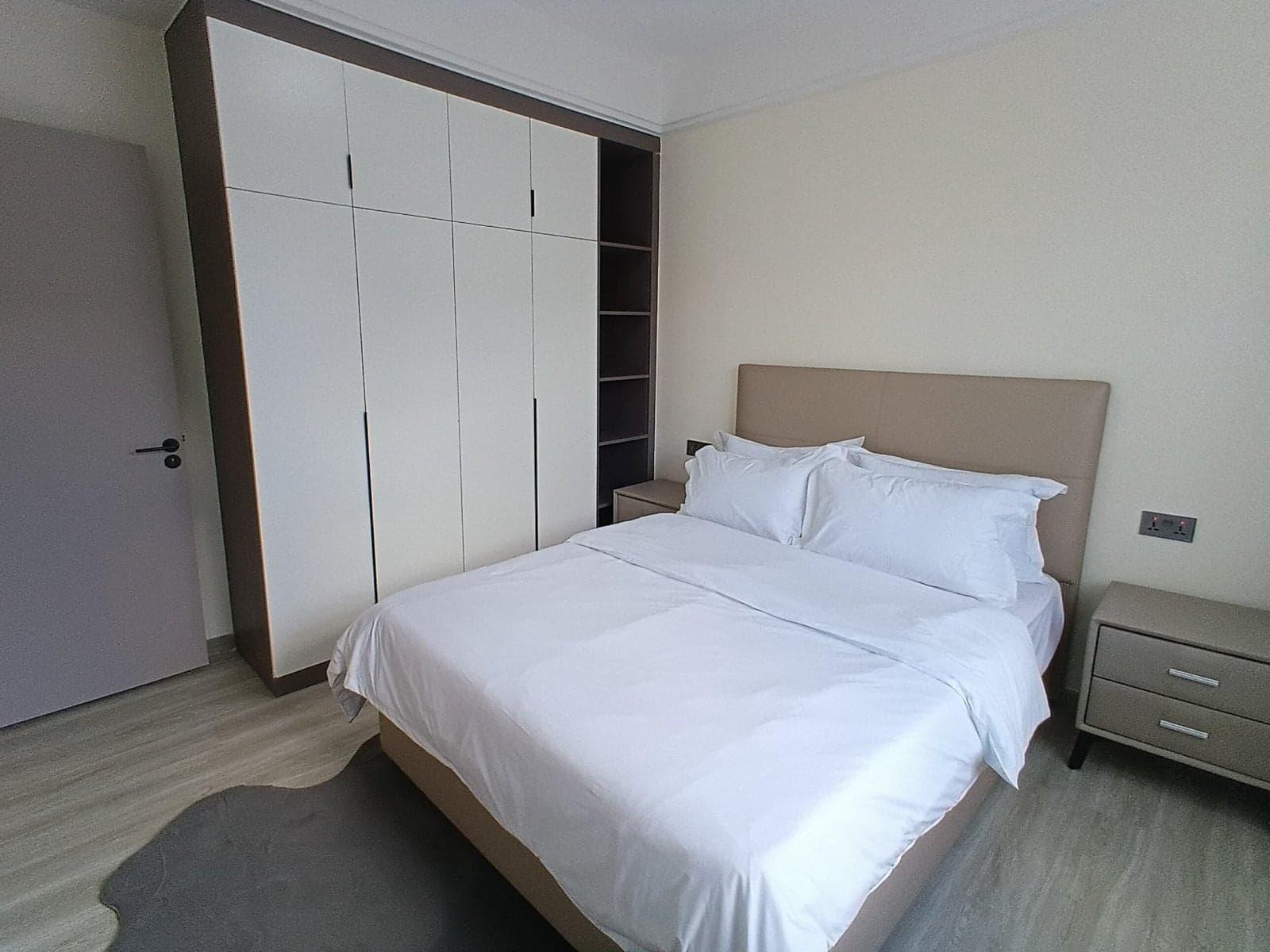 Property - Image 12
