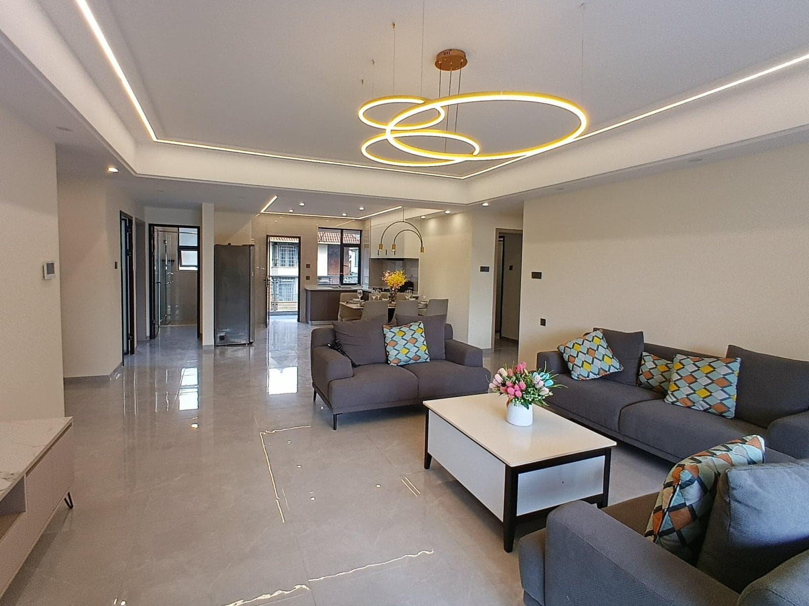 Property - Image 10