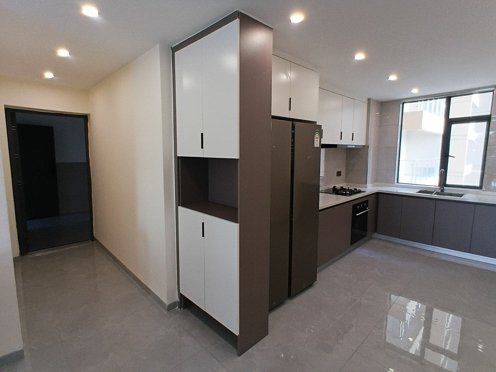 Property - Image 13