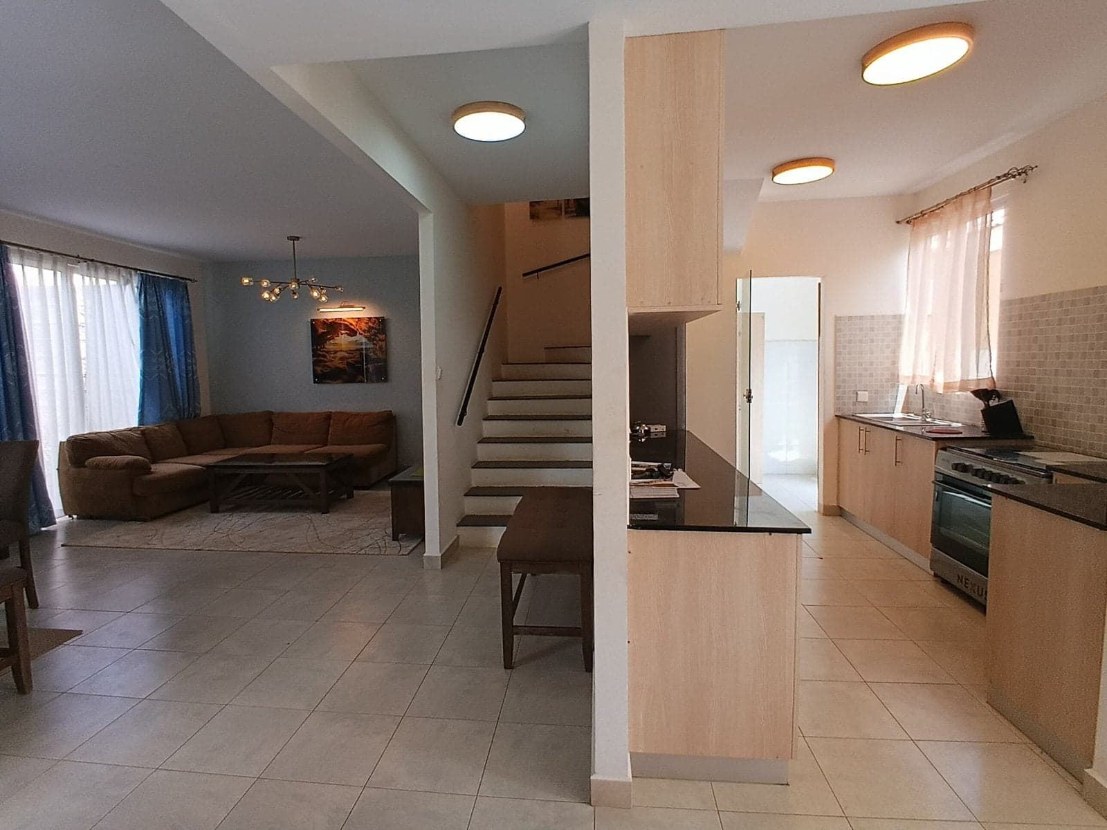 Property - Image 2