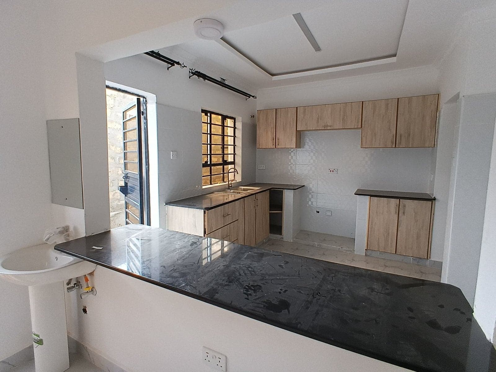 Property - Image 7
