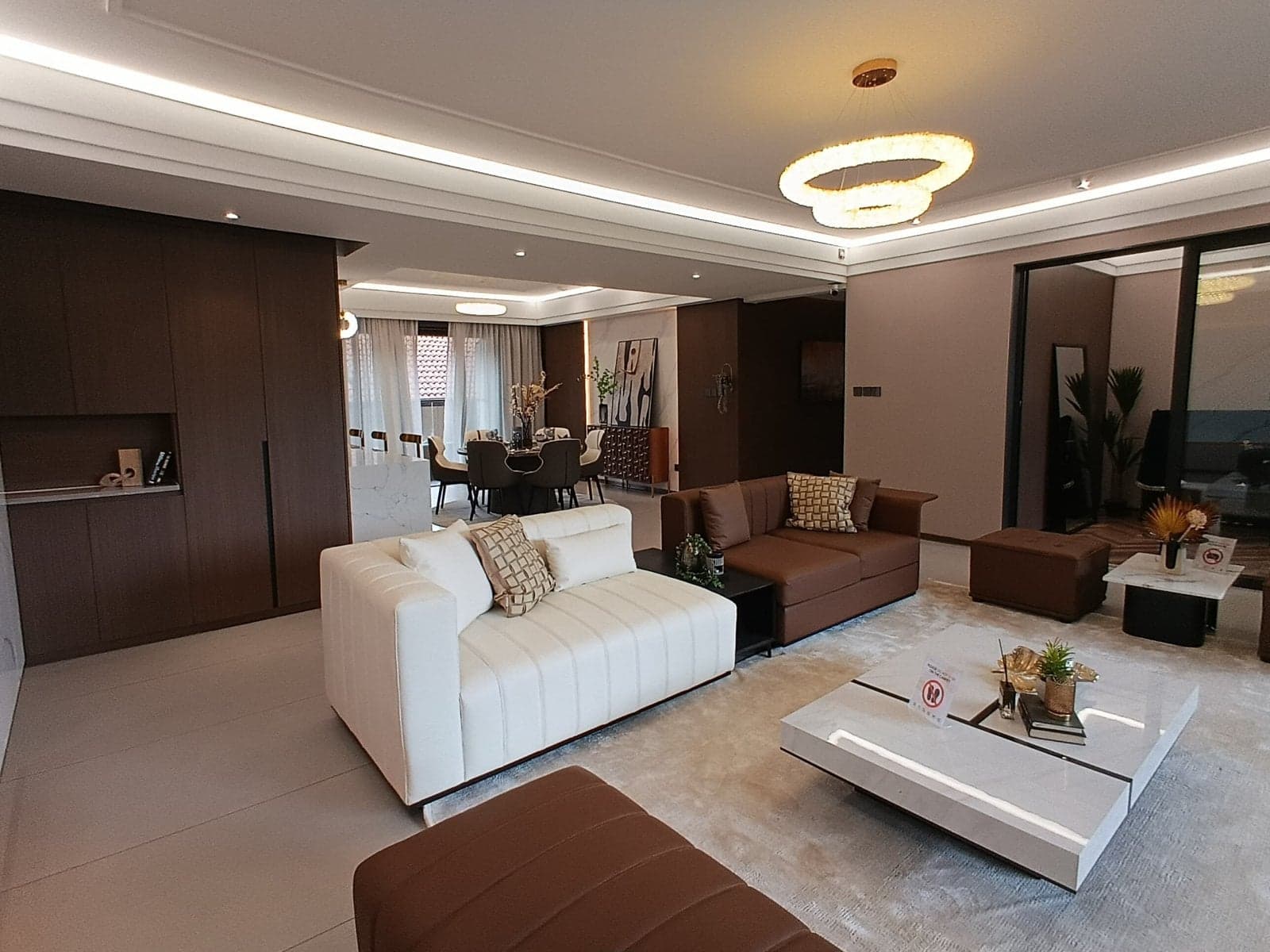 Property - Image 3