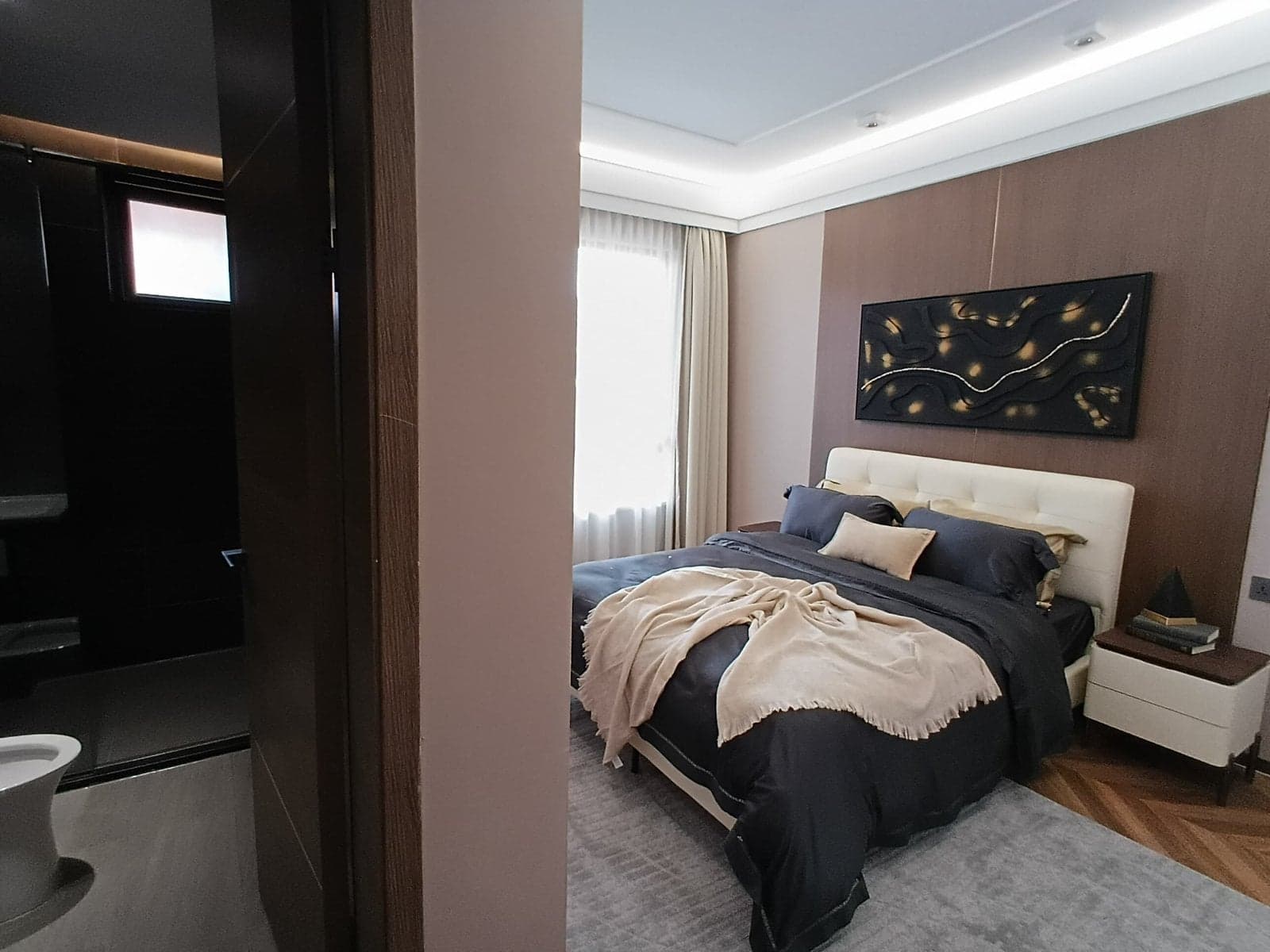 Property - Image 8