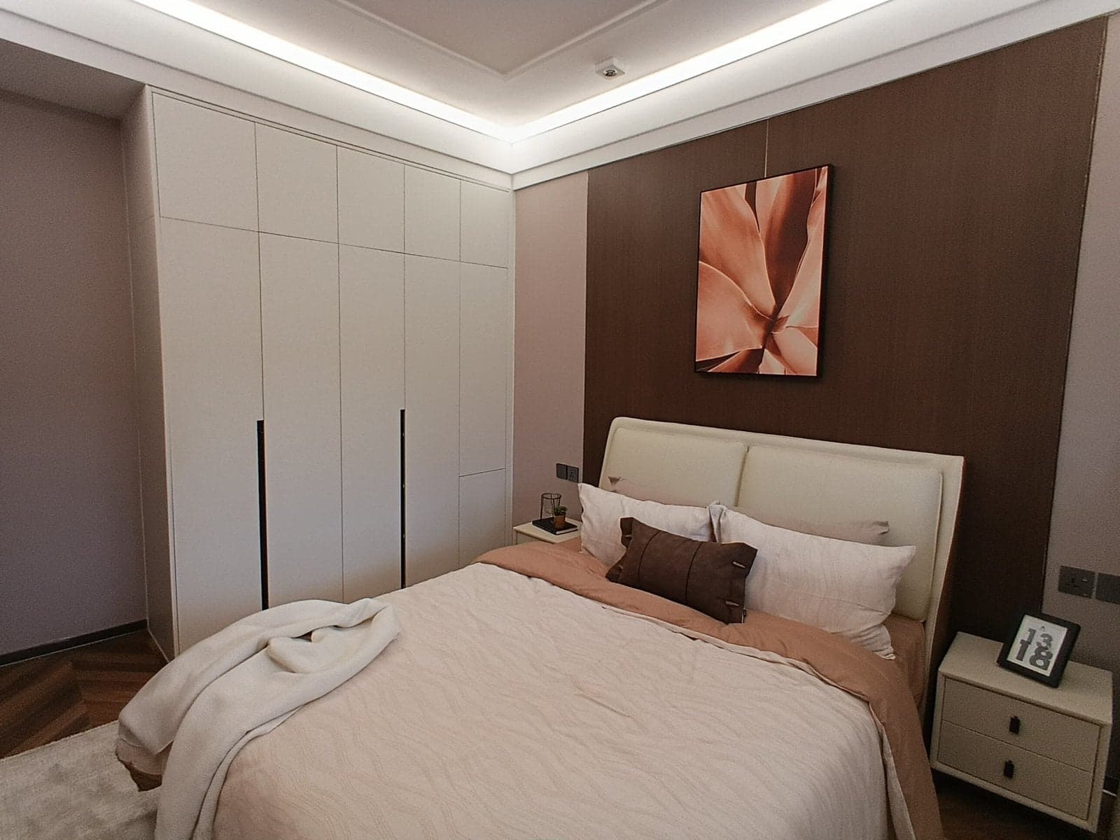 Property - Image 17
