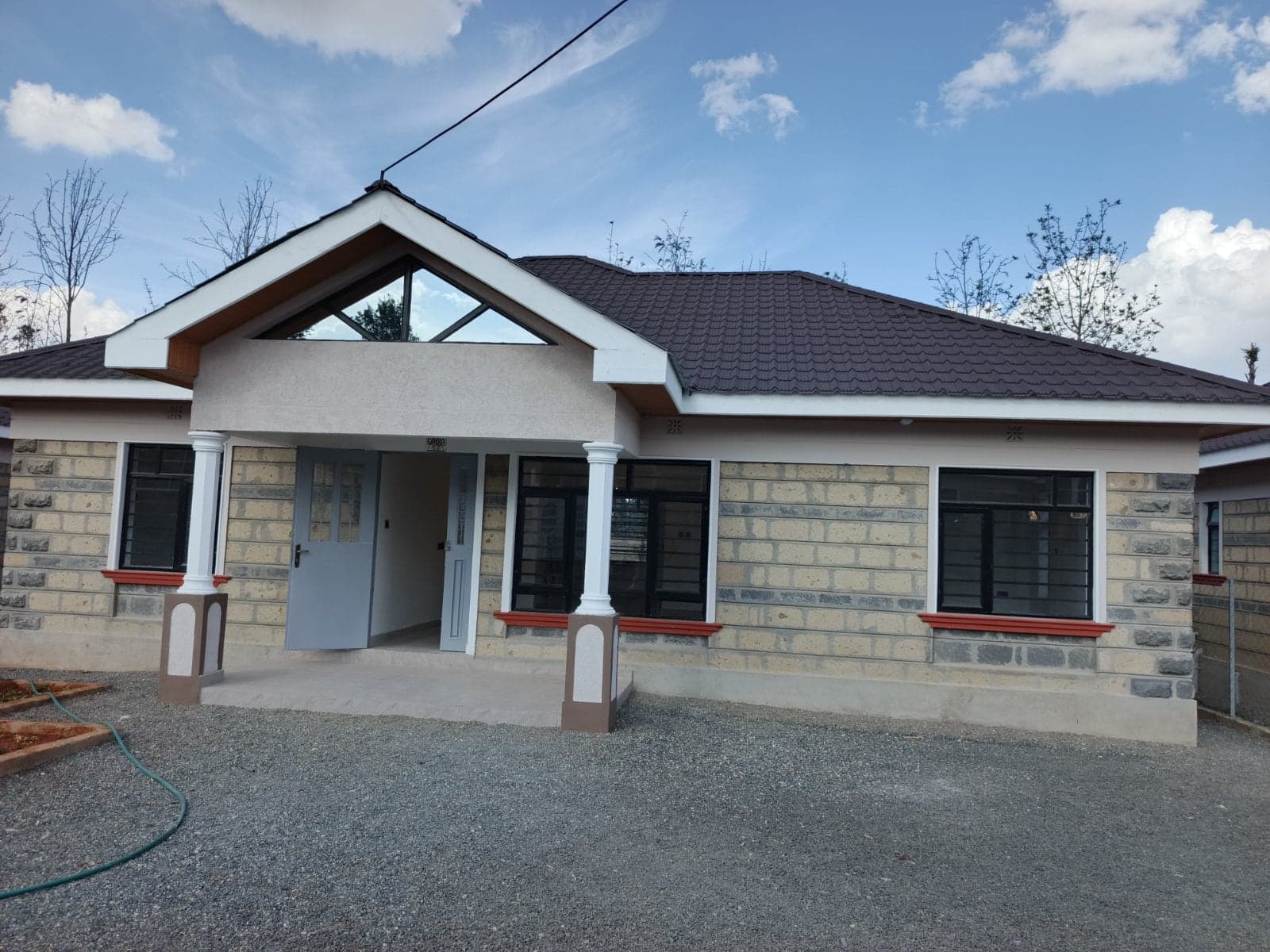 Property - Image 2