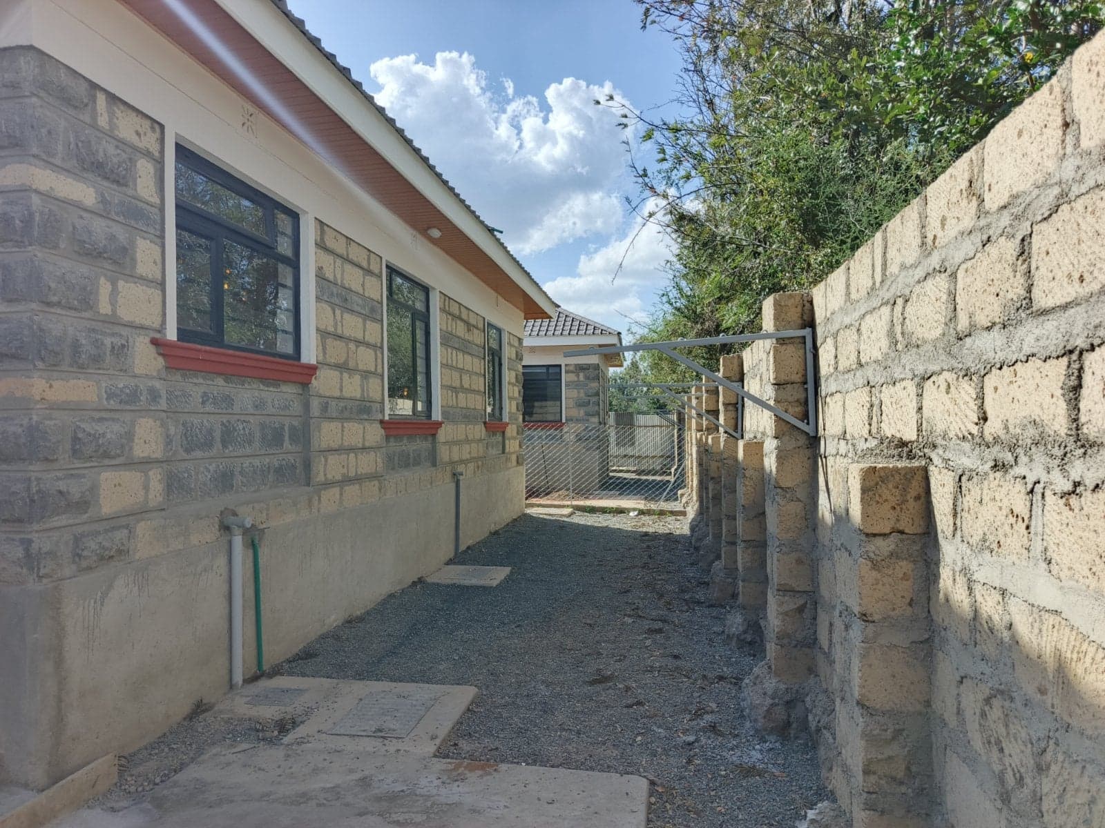 Property - Image 12
