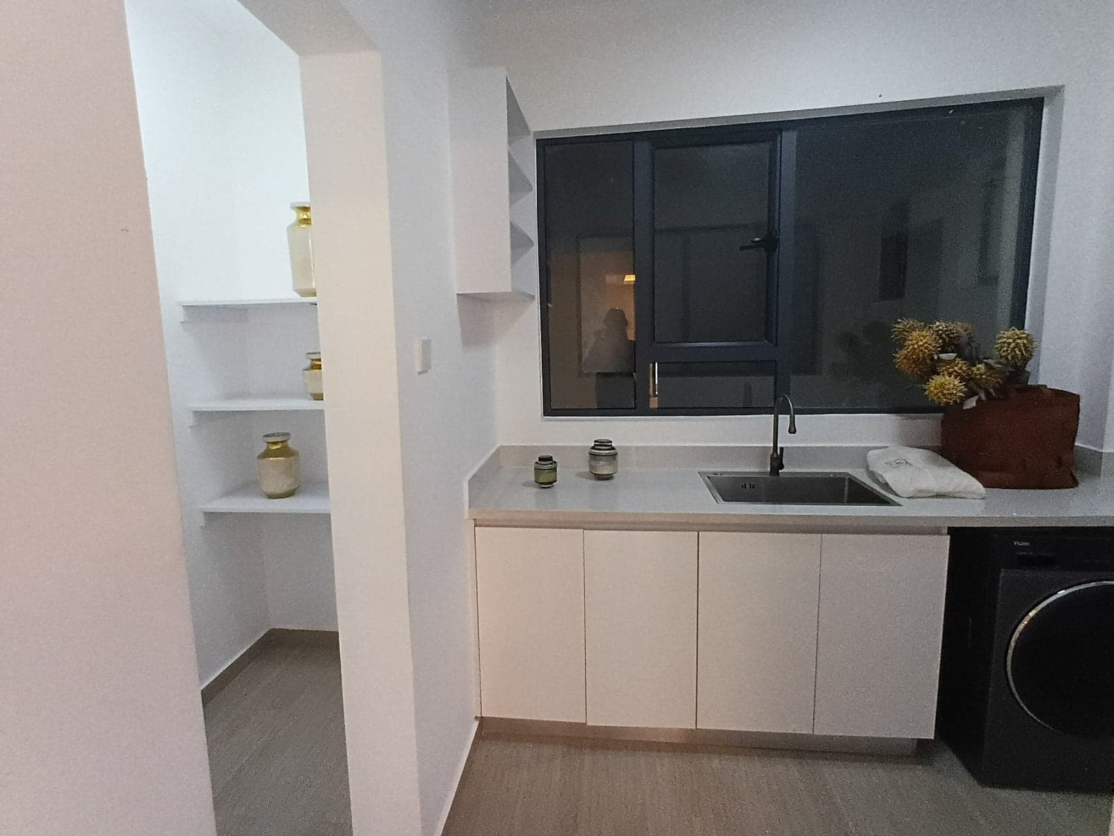 Property - Image 9