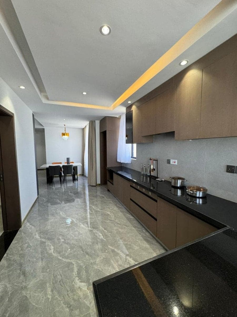 Property - Image 2