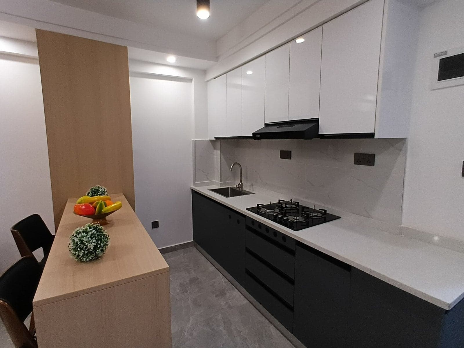 Property - Image 2