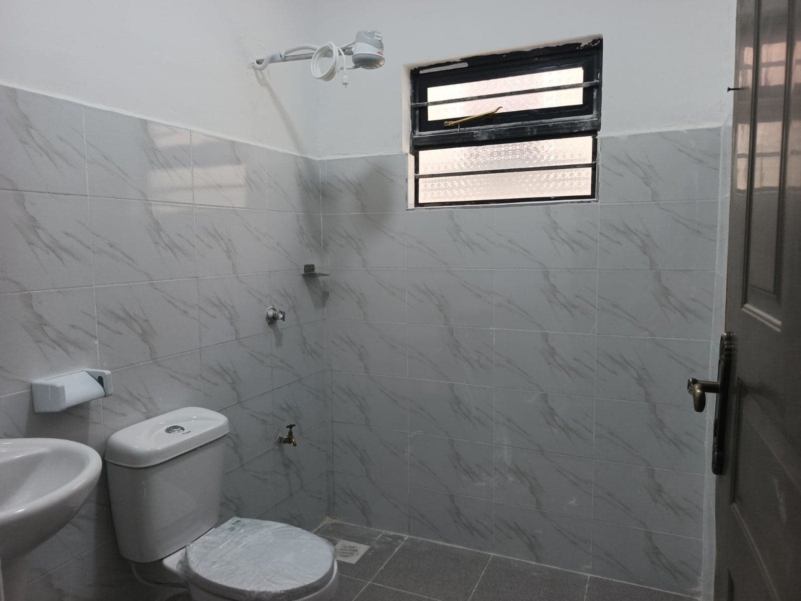 Property - Image 9