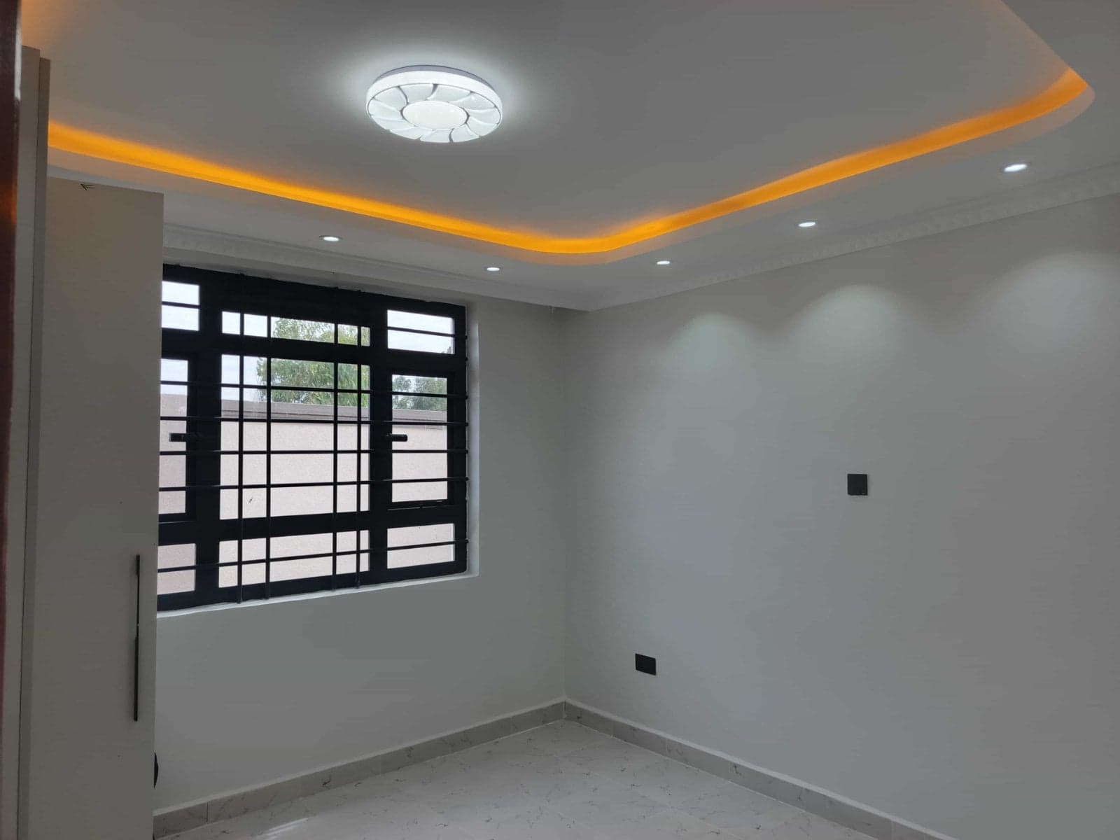 Property - Image 6