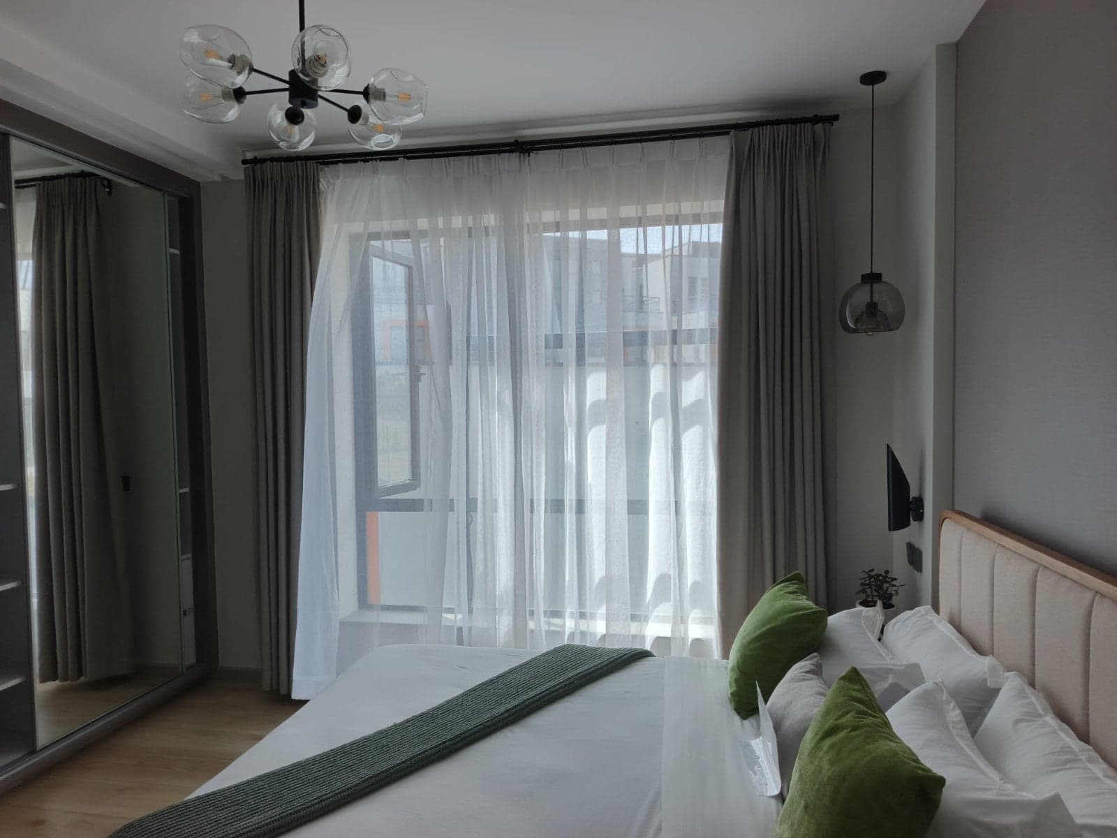 Property - Image 18