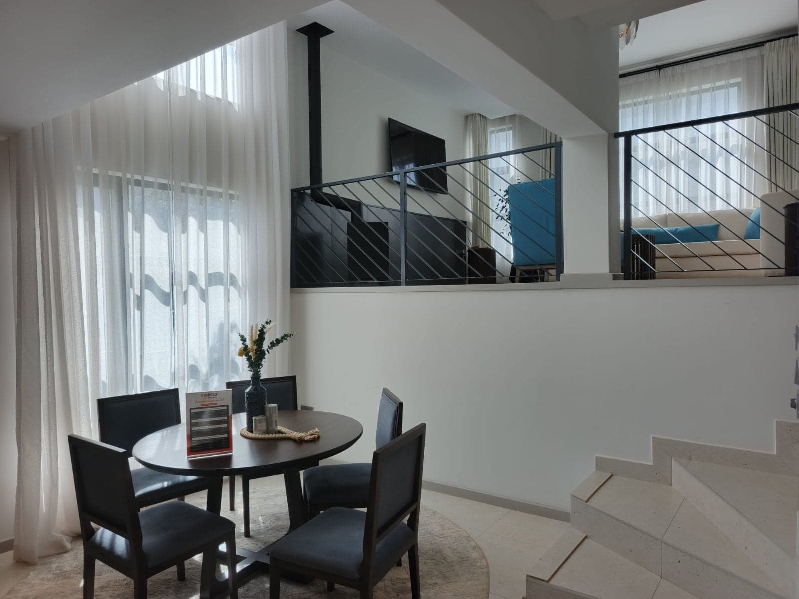 Property - Image 2