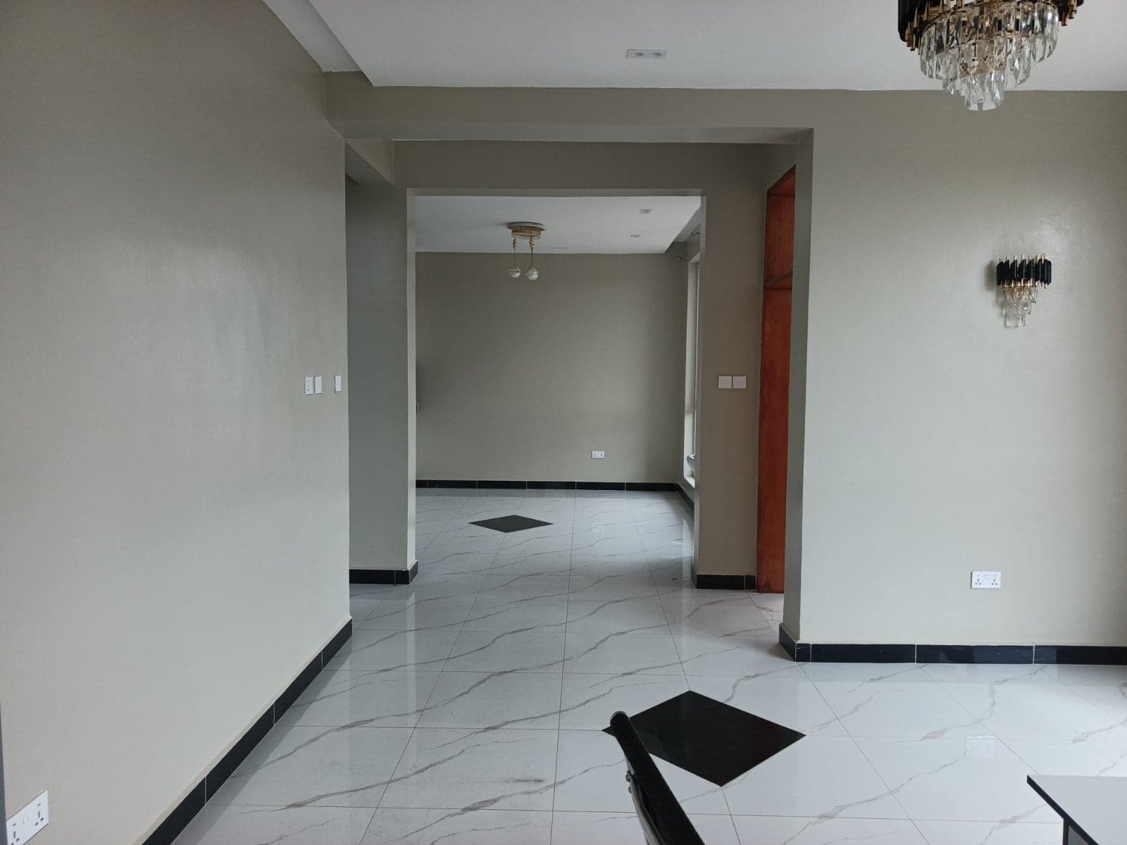 Property - Image 17