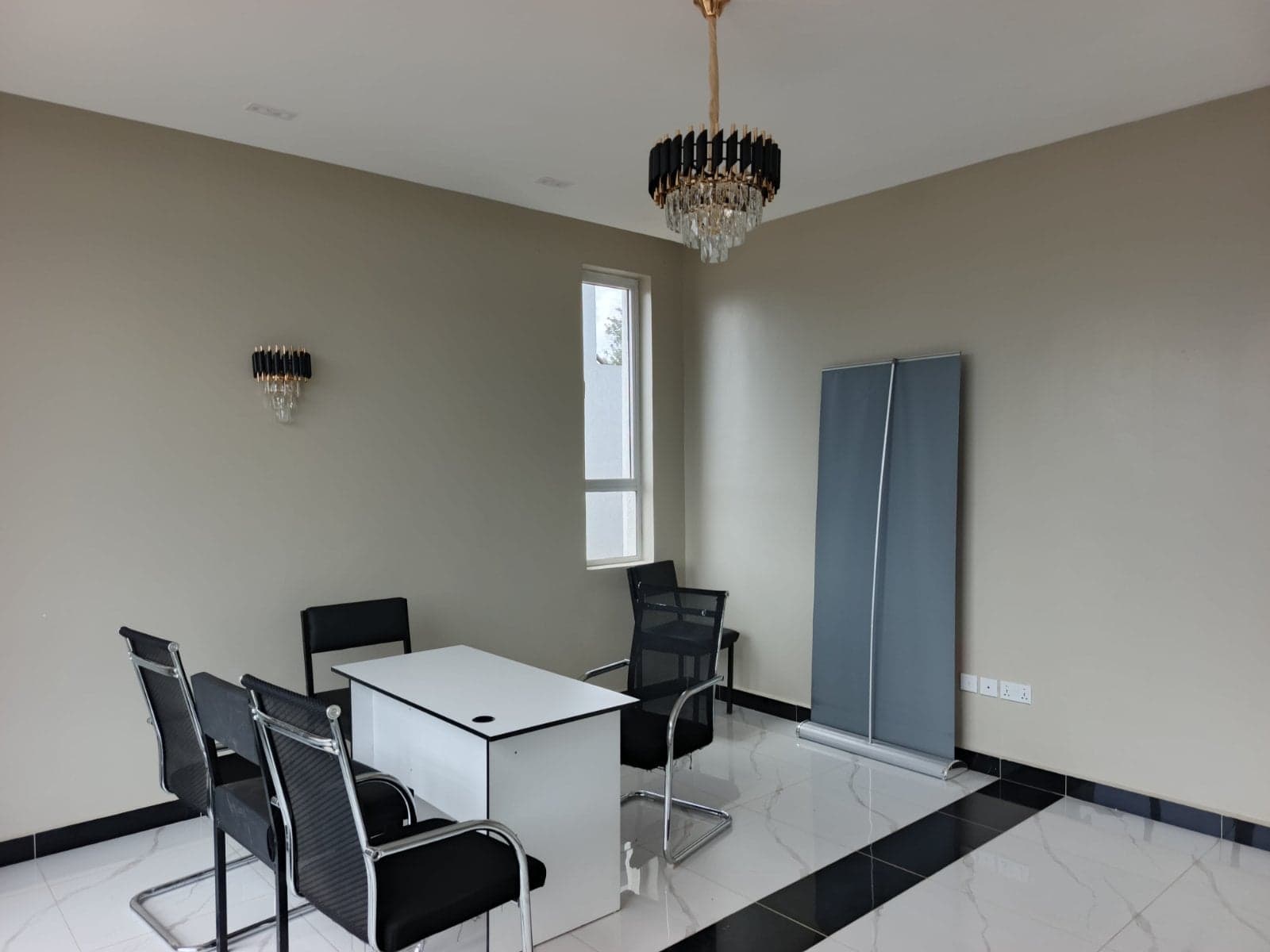 Property - Image 18