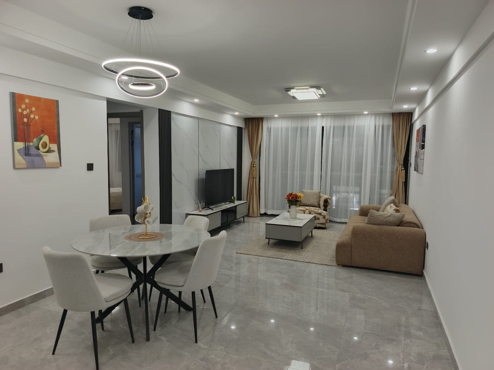Property - Image 8