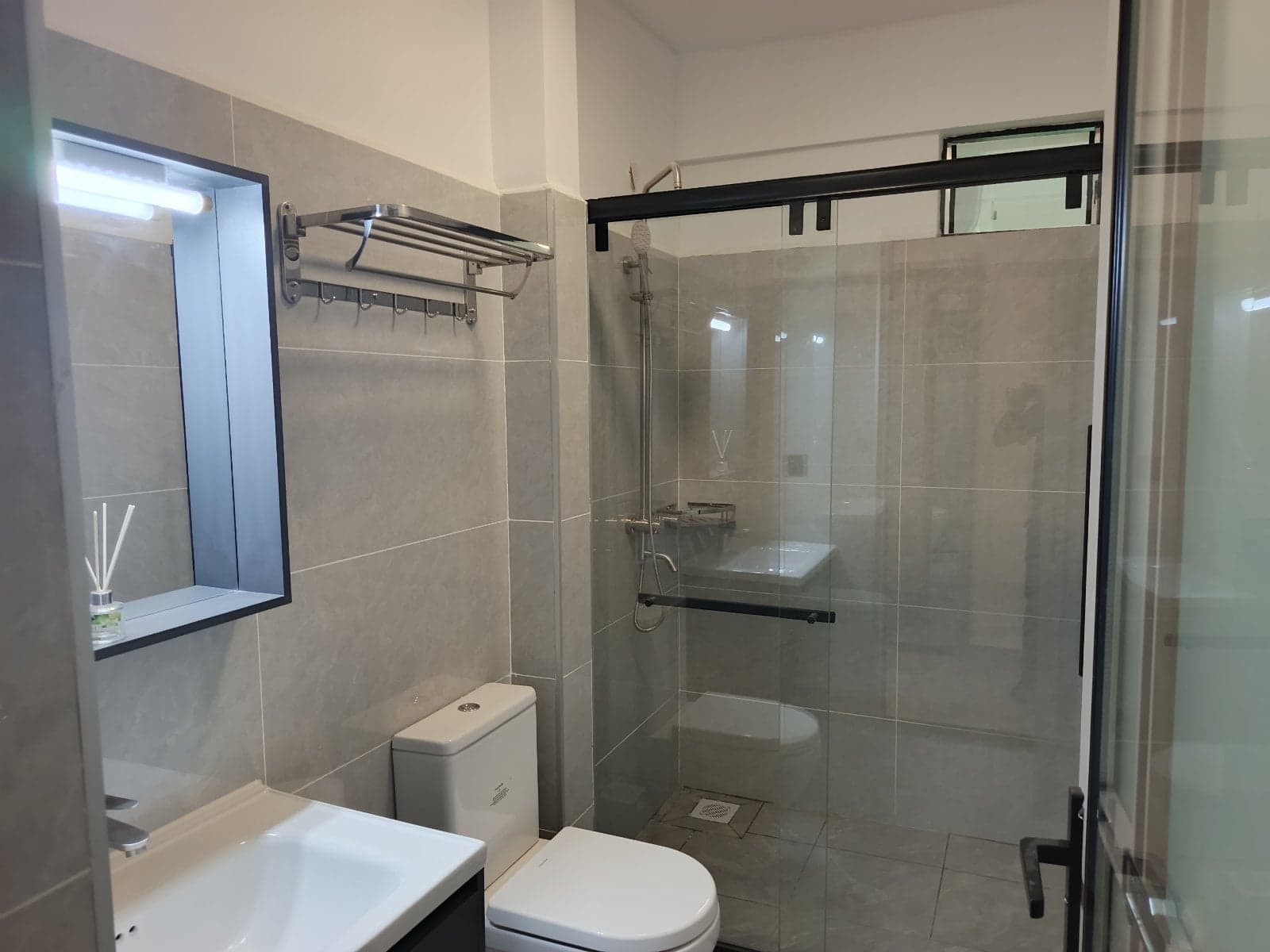 Property - Image 17