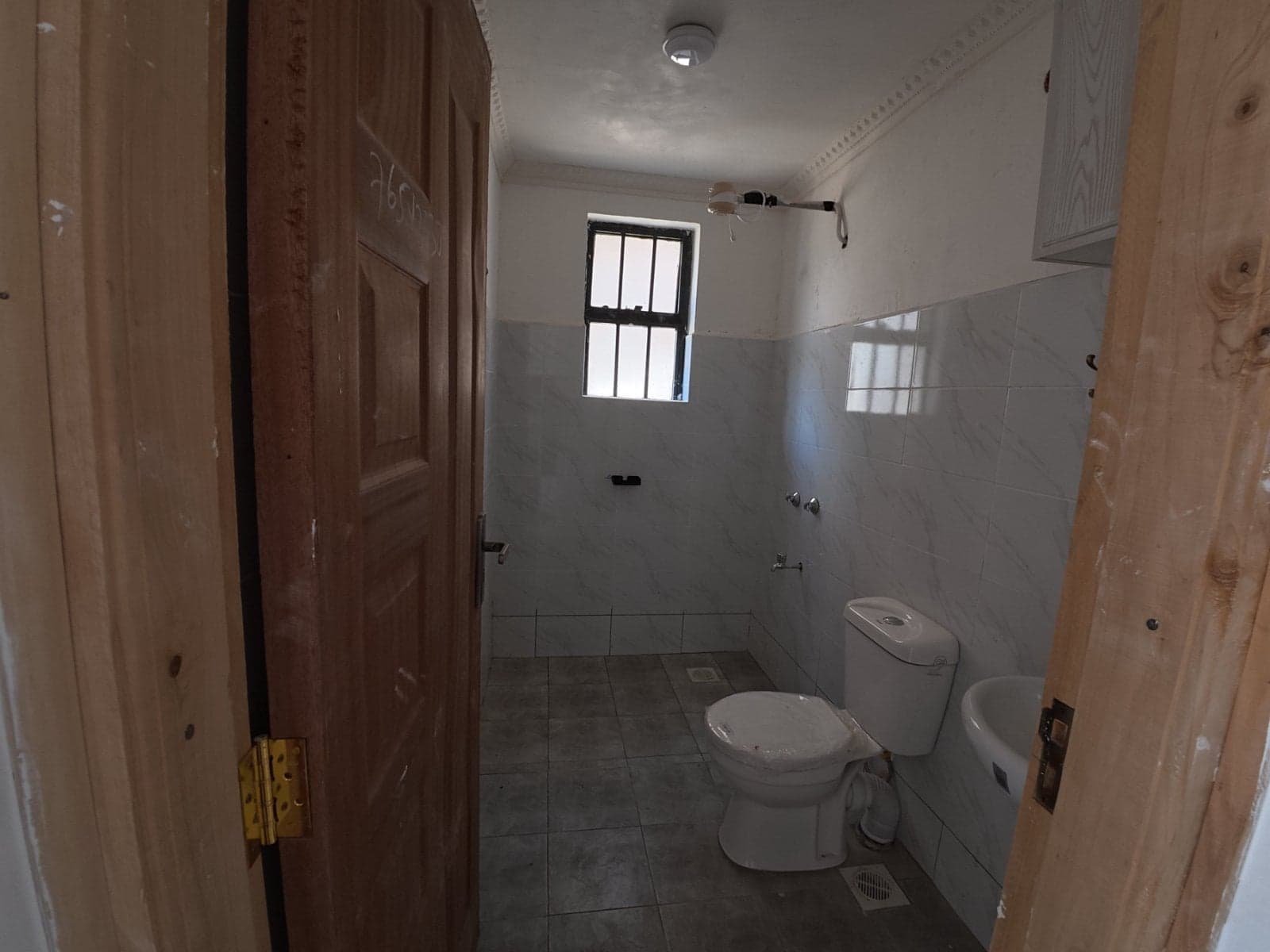 Property - Image 24