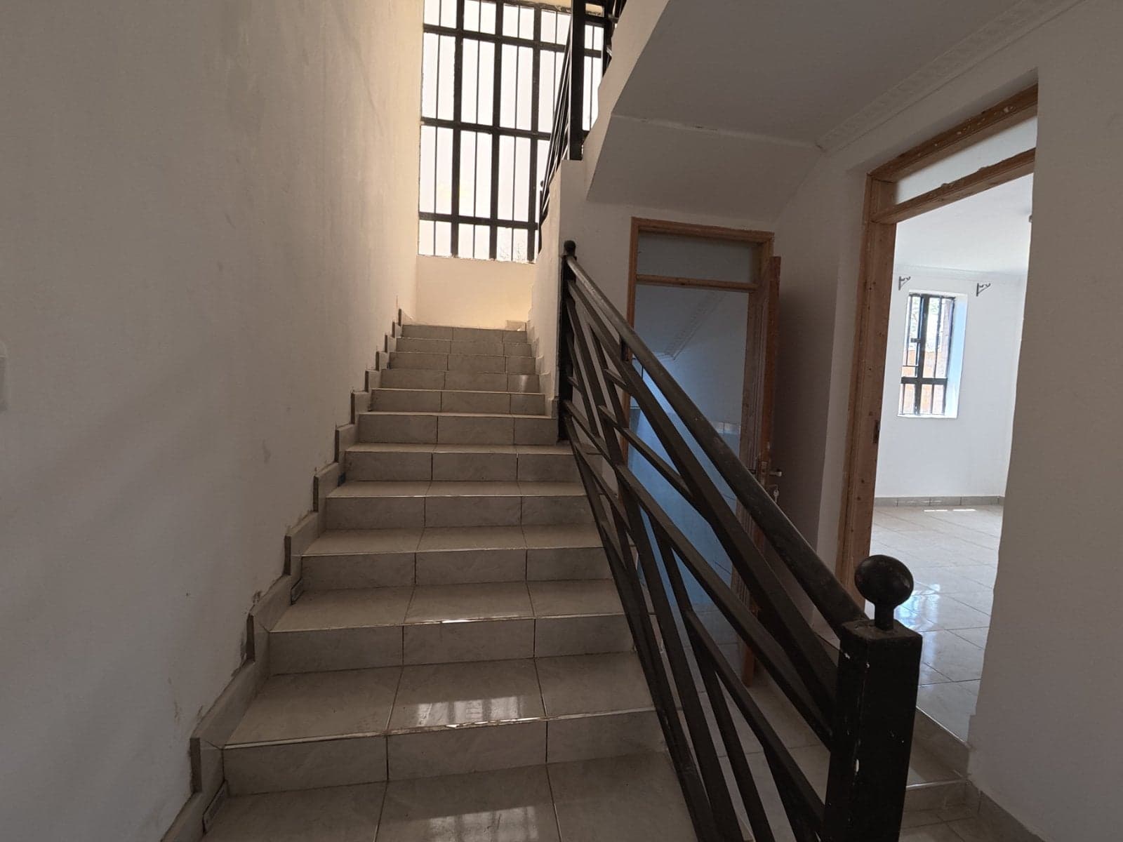 Property - Image 29