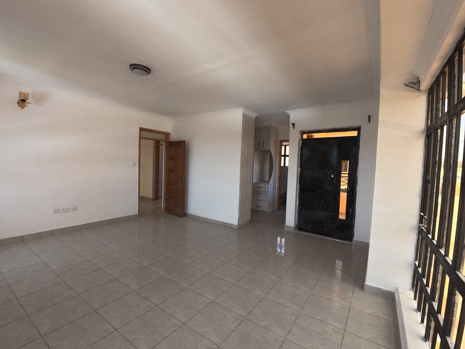 Property - Image 16