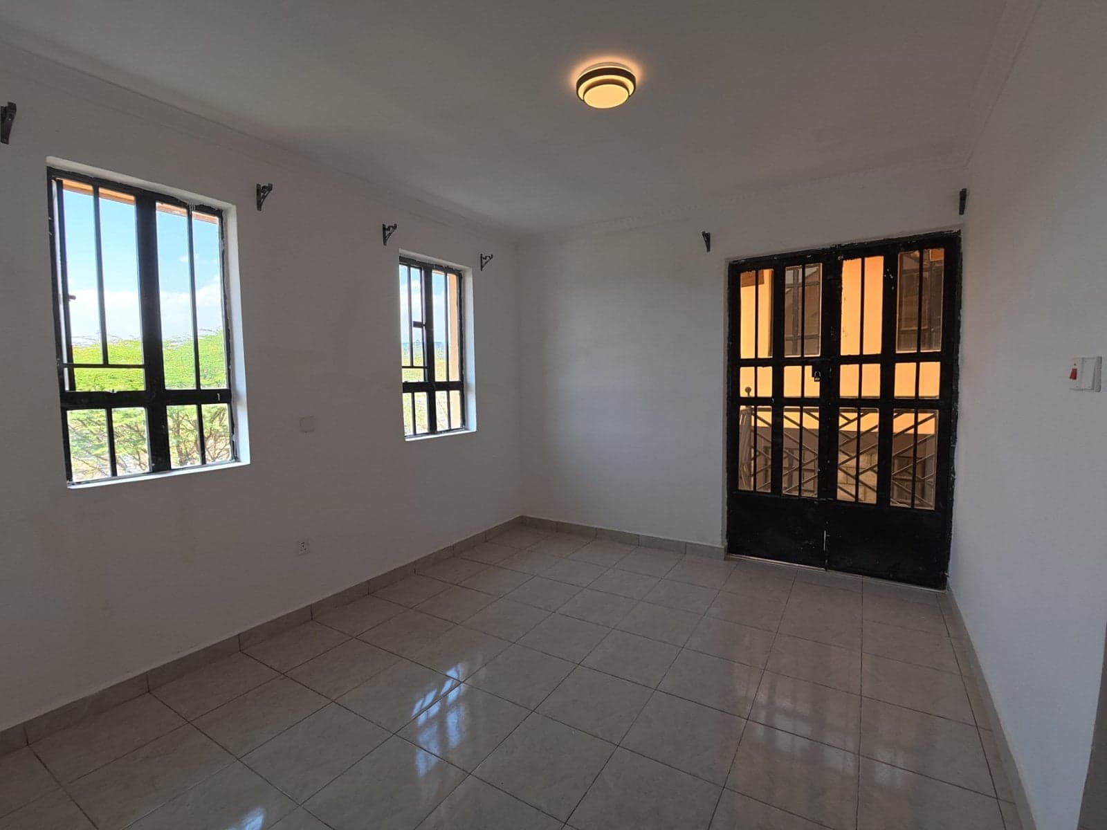 Property - Image 4