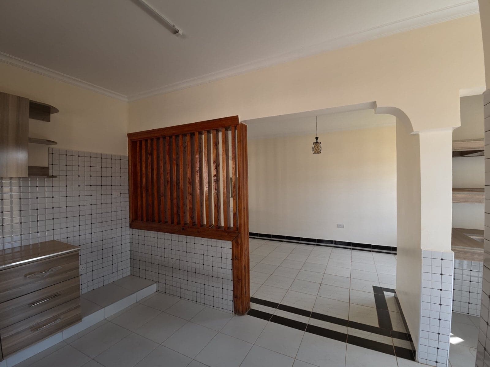Property - Image 12