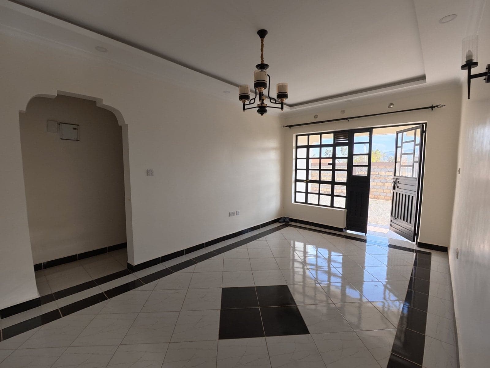 Property - Image 10
