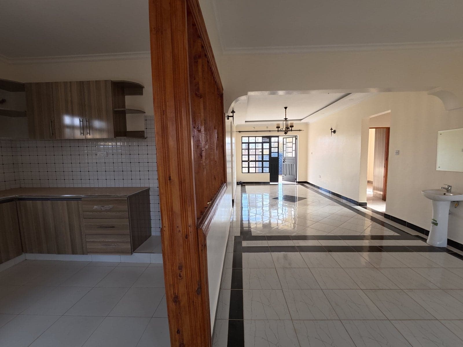 Property - Image 17