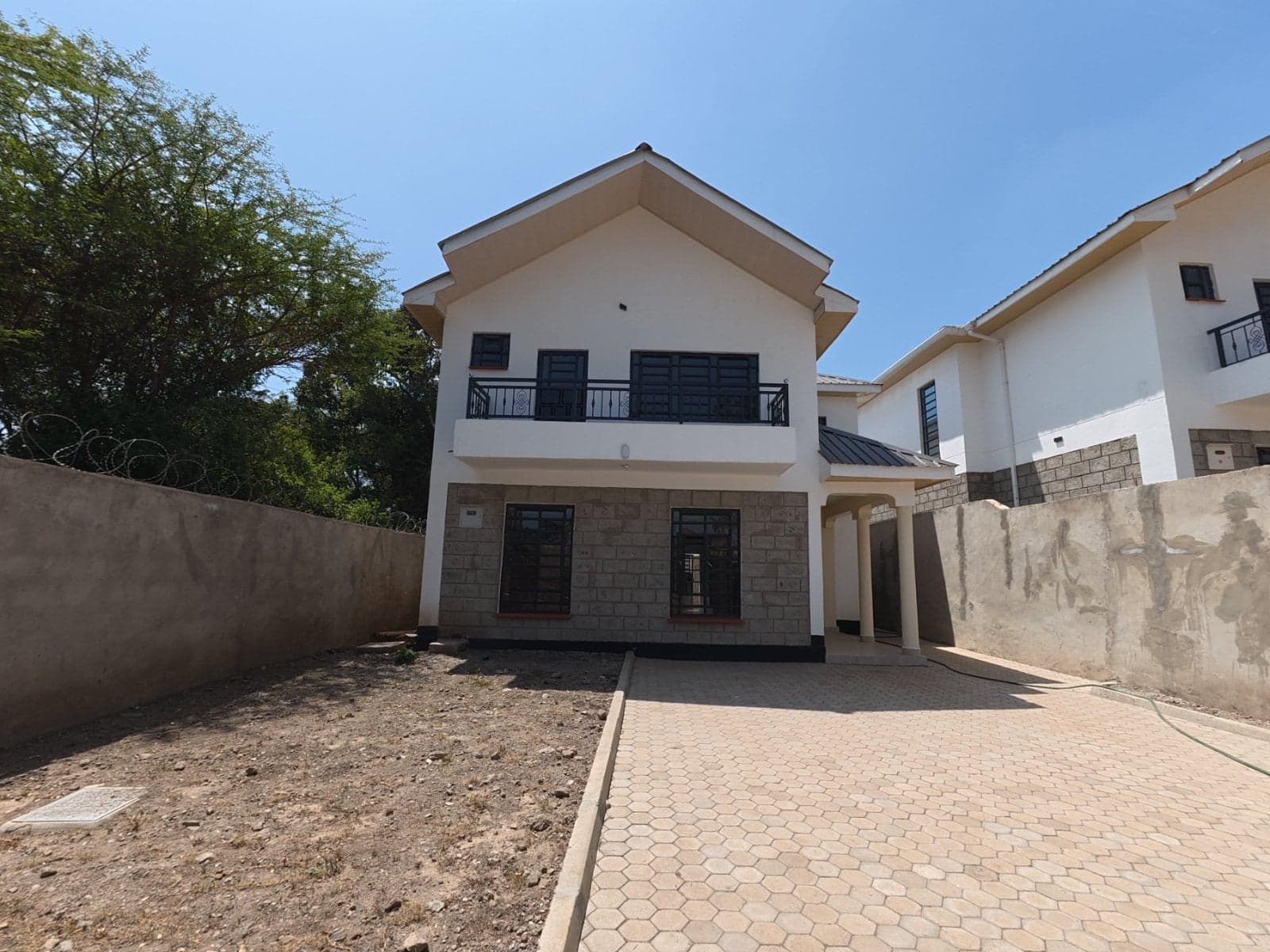 Property - Image 3