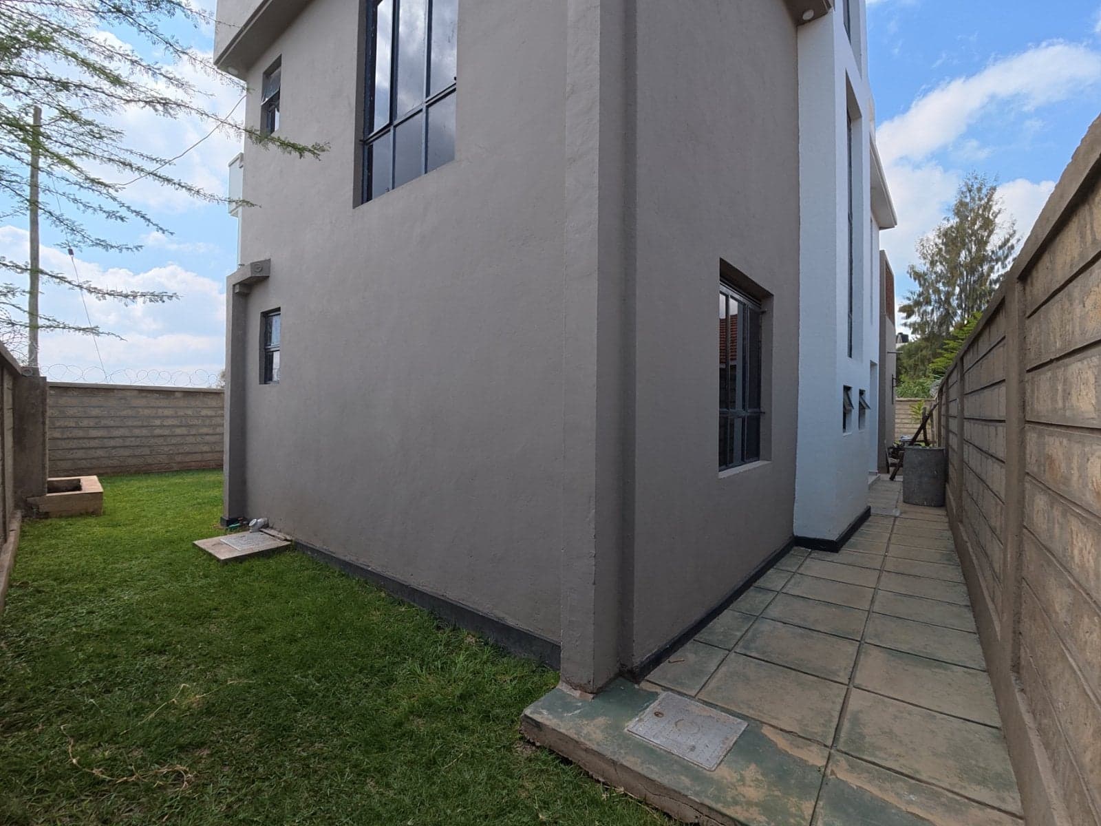 Property - Image 4